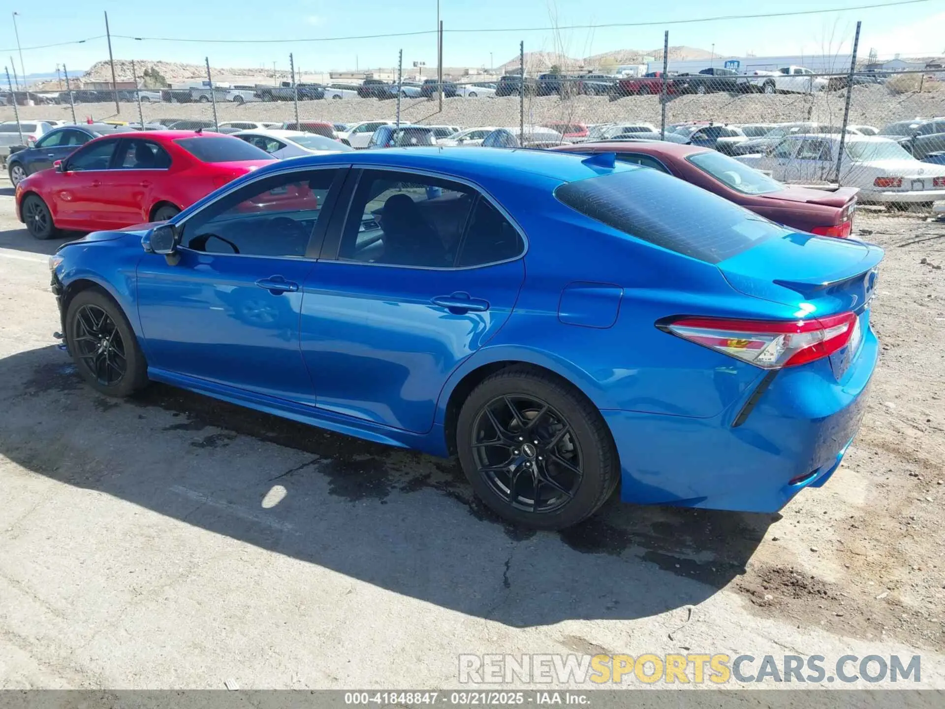 15 Фотография поврежденного автомобиля 4T1B11HKXKU173212 TOYOTA CAMRY 2019