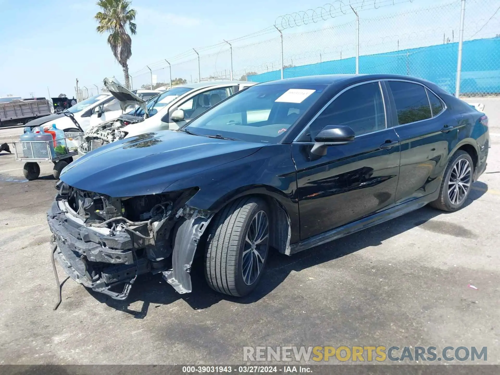 2 Фотография поврежденного автомобиля 4T1B11HKXKU190897 TOYOTA CAMRY 2019
