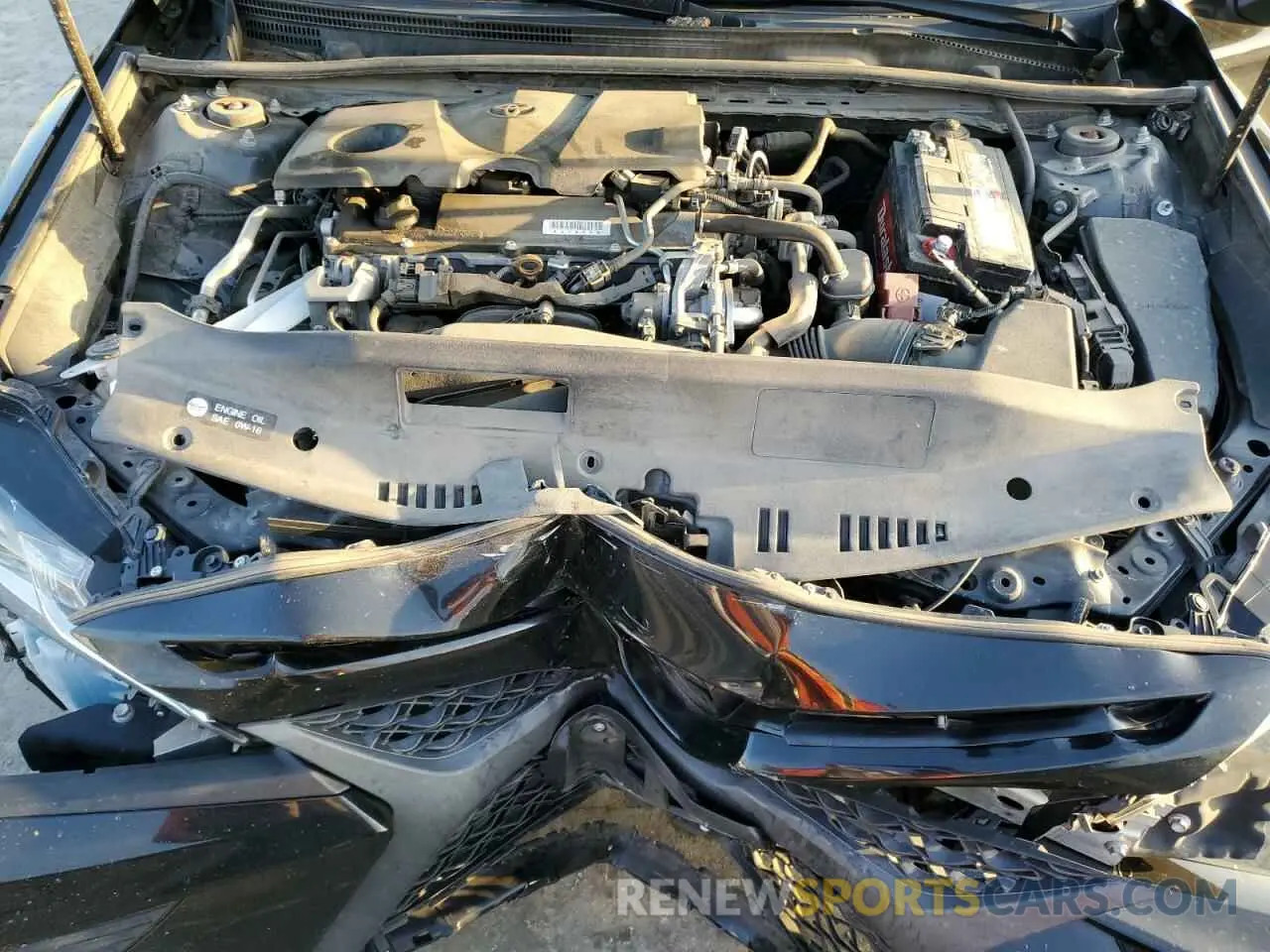 11 Photograph of a damaged car 4T1B11HKXKU198725 TOYOTA CAMRY 2019