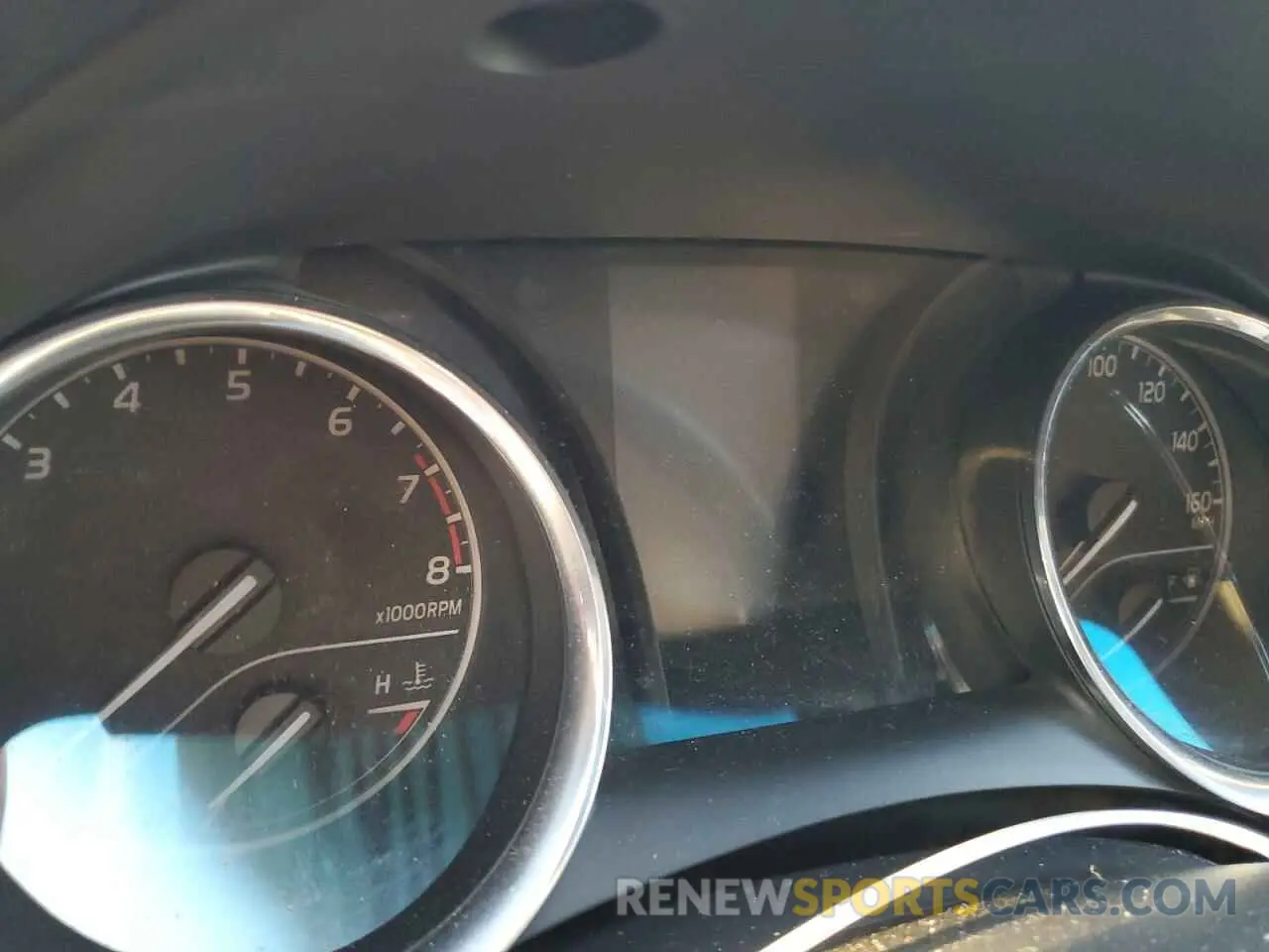 9 Photograph of a damaged car 4T1B11HKXKU198725 TOYOTA CAMRY 2019