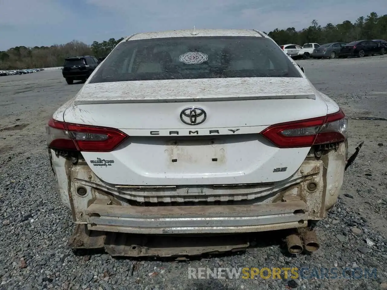 6 Photograph of a damaged car 4T1B11HKXKU199731 TOYOTA CAMRY 2019