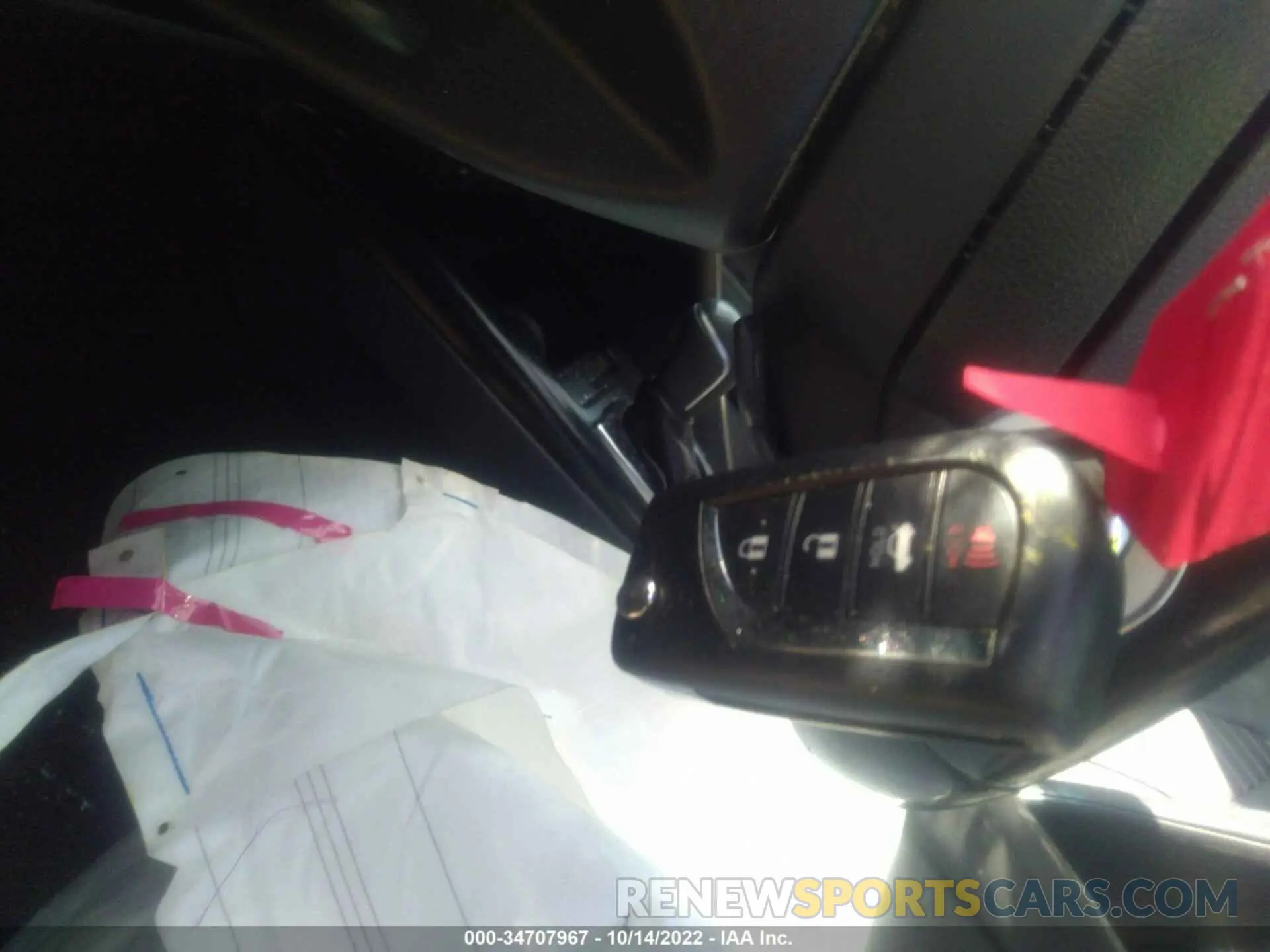 11 Photograph of a damaged car 4T1B11HKXKU200604 TOYOTA CAMRY 2019