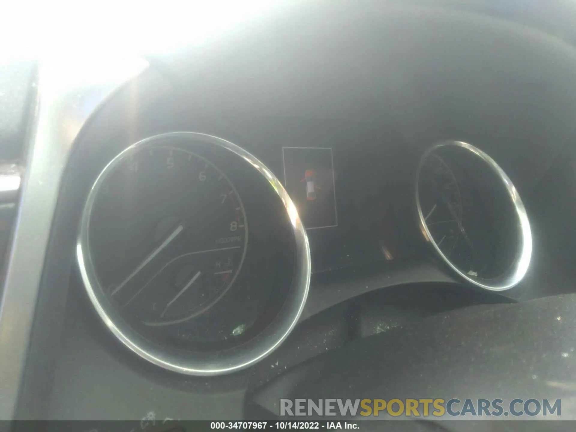 7 Photograph of a damaged car 4T1B11HKXKU200604 TOYOTA CAMRY 2019