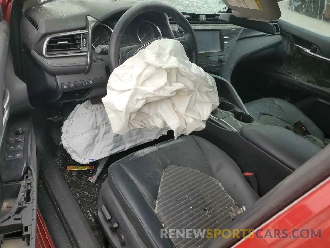 8 Фотография поврежденного автомобиля 4T1B11HKXKU202627 TOYOTA CAMRY 2019