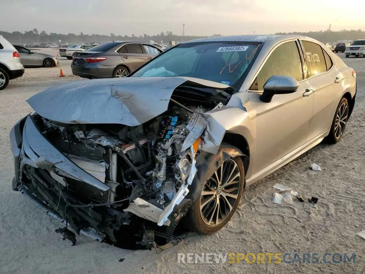 2 Фотография поврежденного автомобиля 4T1B11HKXKU206953 TOYOTA CAMRY 2019