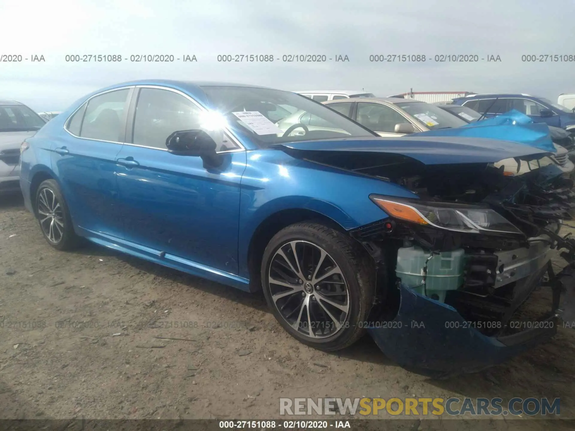 1 Photograph of a damaged car 4T1B11HKXKU210663 TOYOTA CAMRY 2019