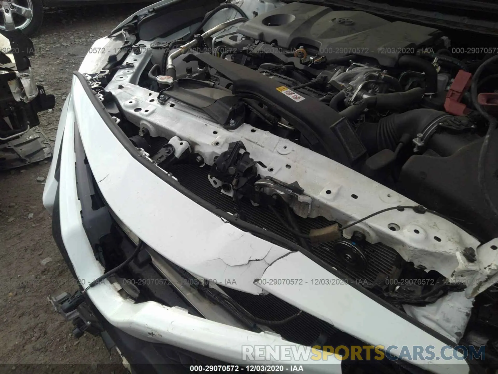 6 Photograph of a damaged car 4T1B11HKXKU213708 TOYOTA CAMRY 2019
