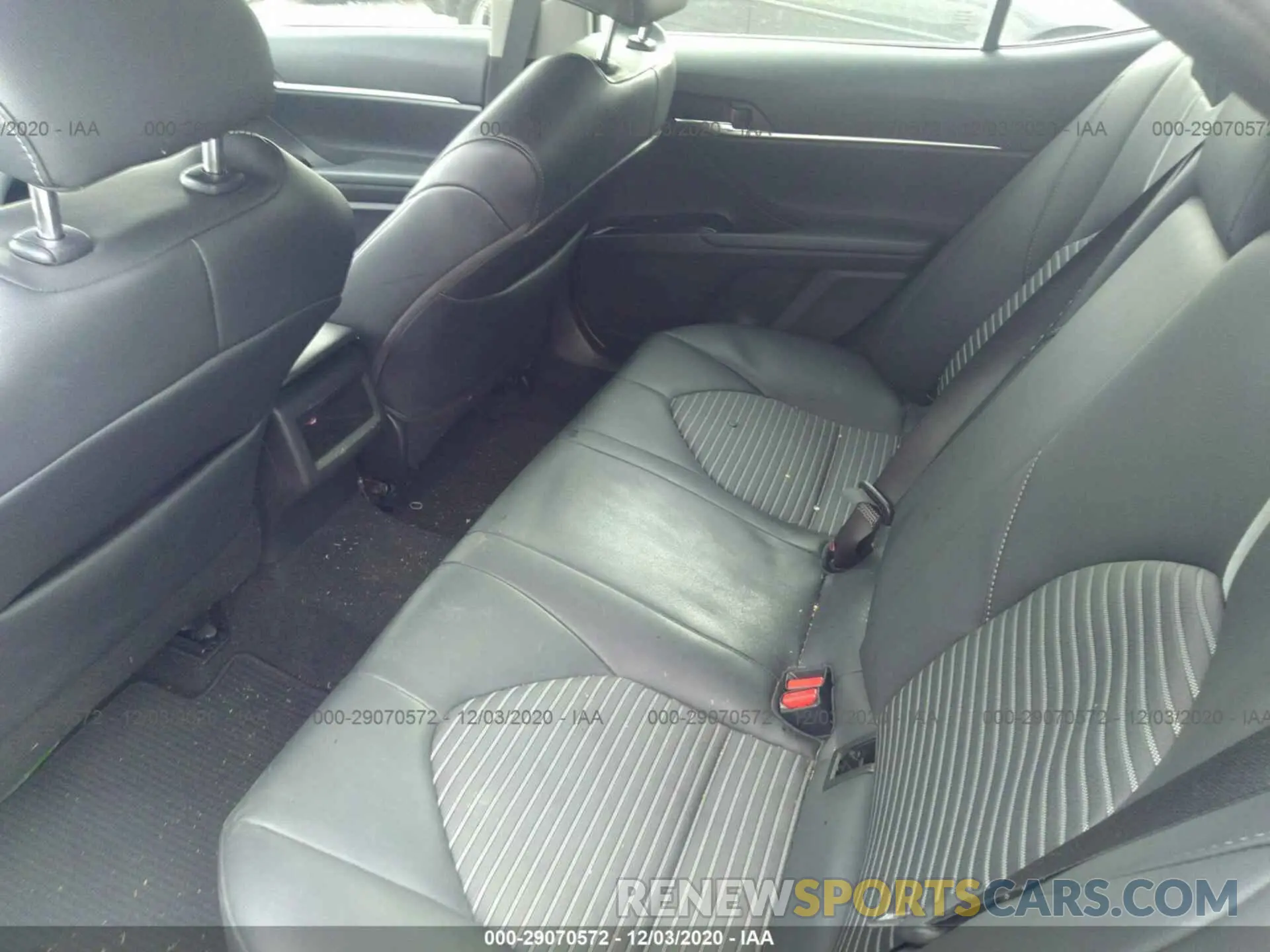 8 Photograph of a damaged car 4T1B11HKXKU213708 TOYOTA CAMRY 2019