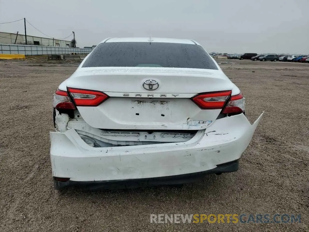 6 Photograph of a damaged car 4T1B11HKXKU219377 TOYOTA CAMRY 2019