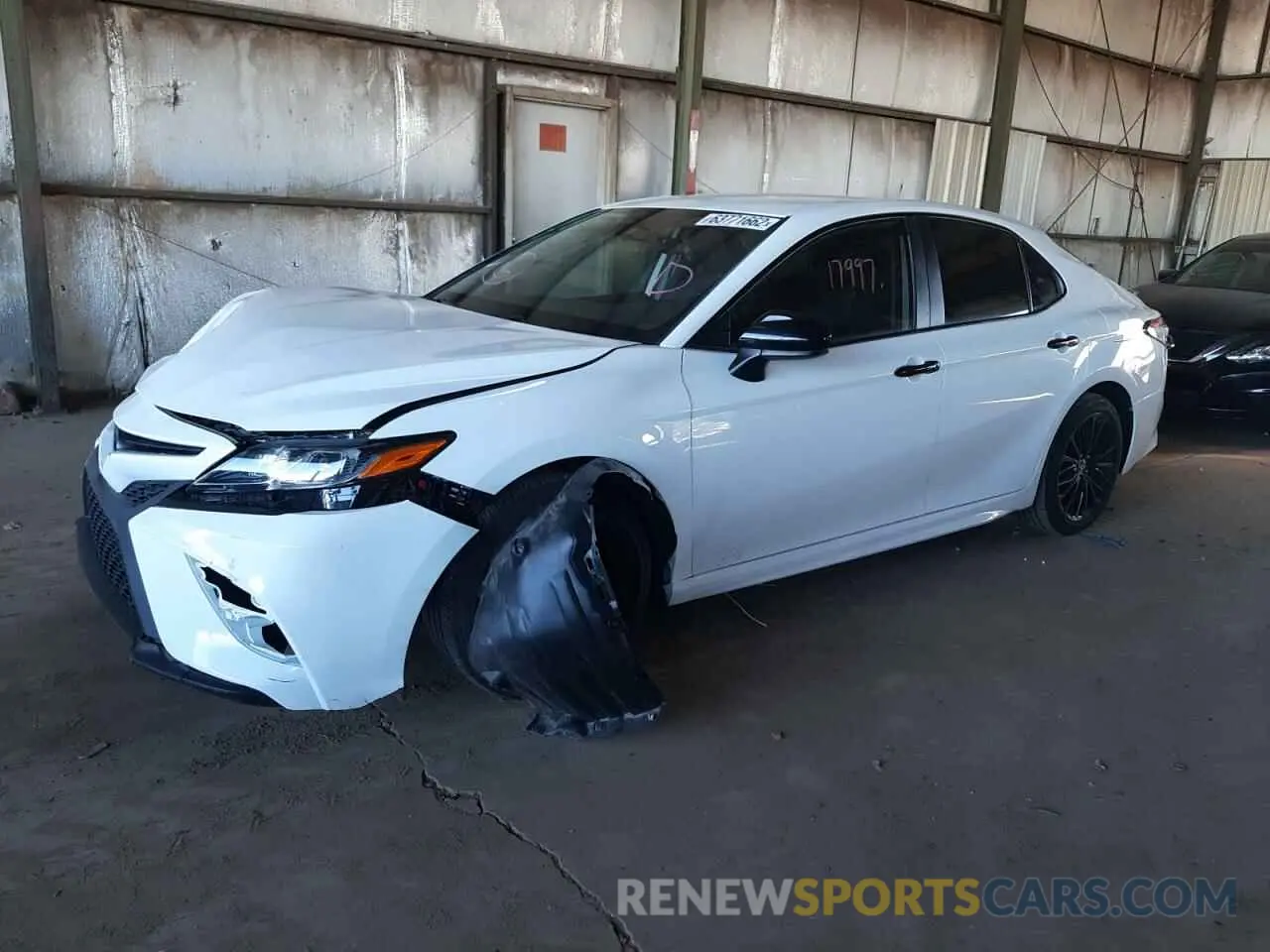 2 Photograph of a damaged car 4T1B11HKXKU236275 TOYOTA CAMRY 2019