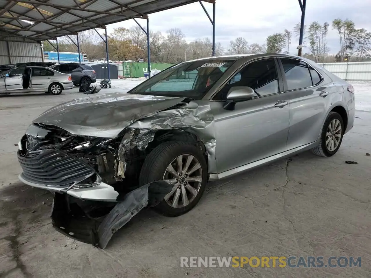 1 Фотография поврежденного автомобиля 4T1B11HKXKU236468 TOYOTA CAMRY 2019
