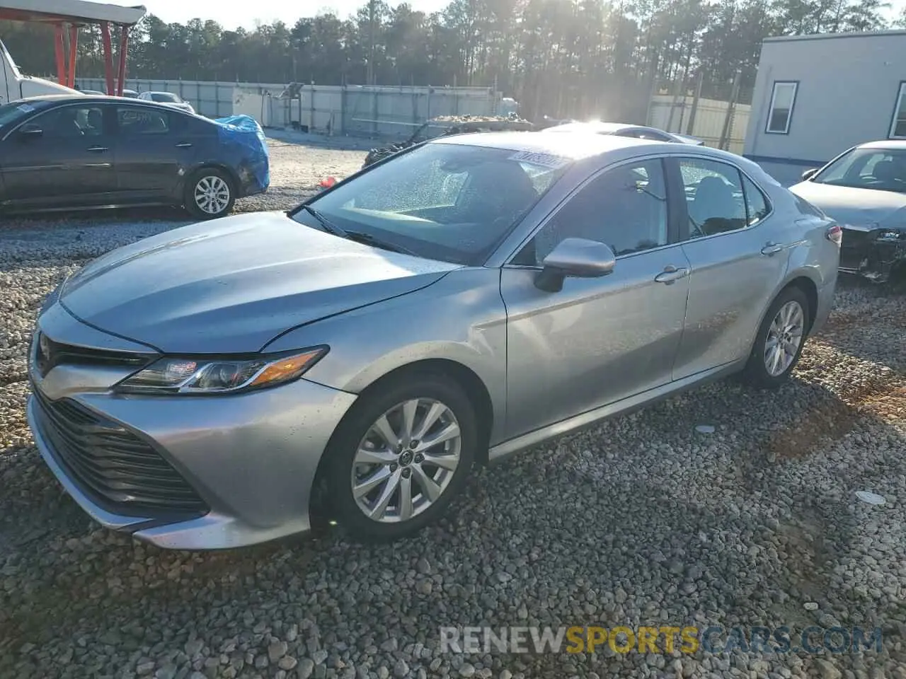 1 Photograph of a damaged car 4T1B11HKXKU239113 TOYOTA CAMRY 2019