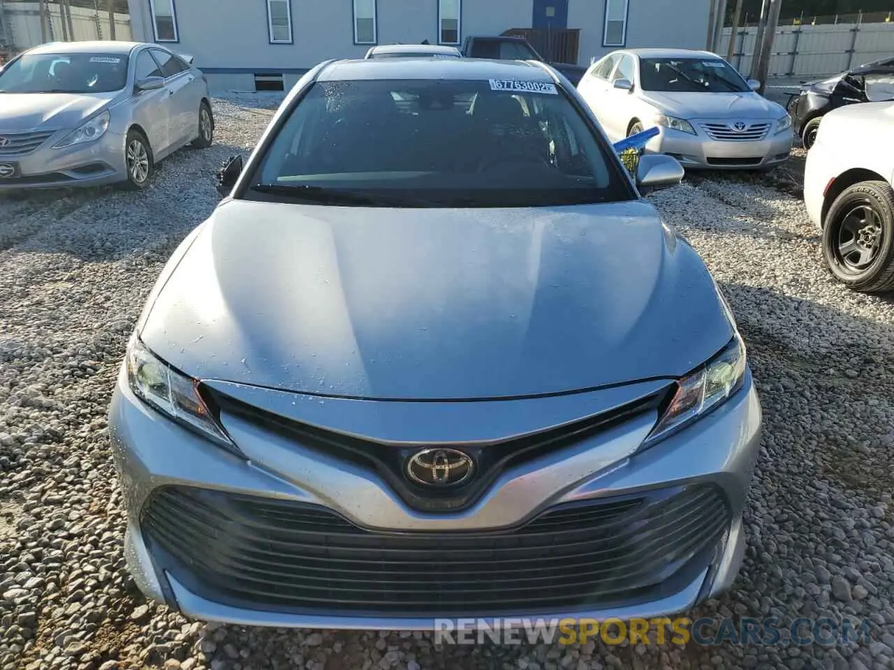5 Photograph of a damaged car 4T1B11HKXKU239113 TOYOTA CAMRY 2019