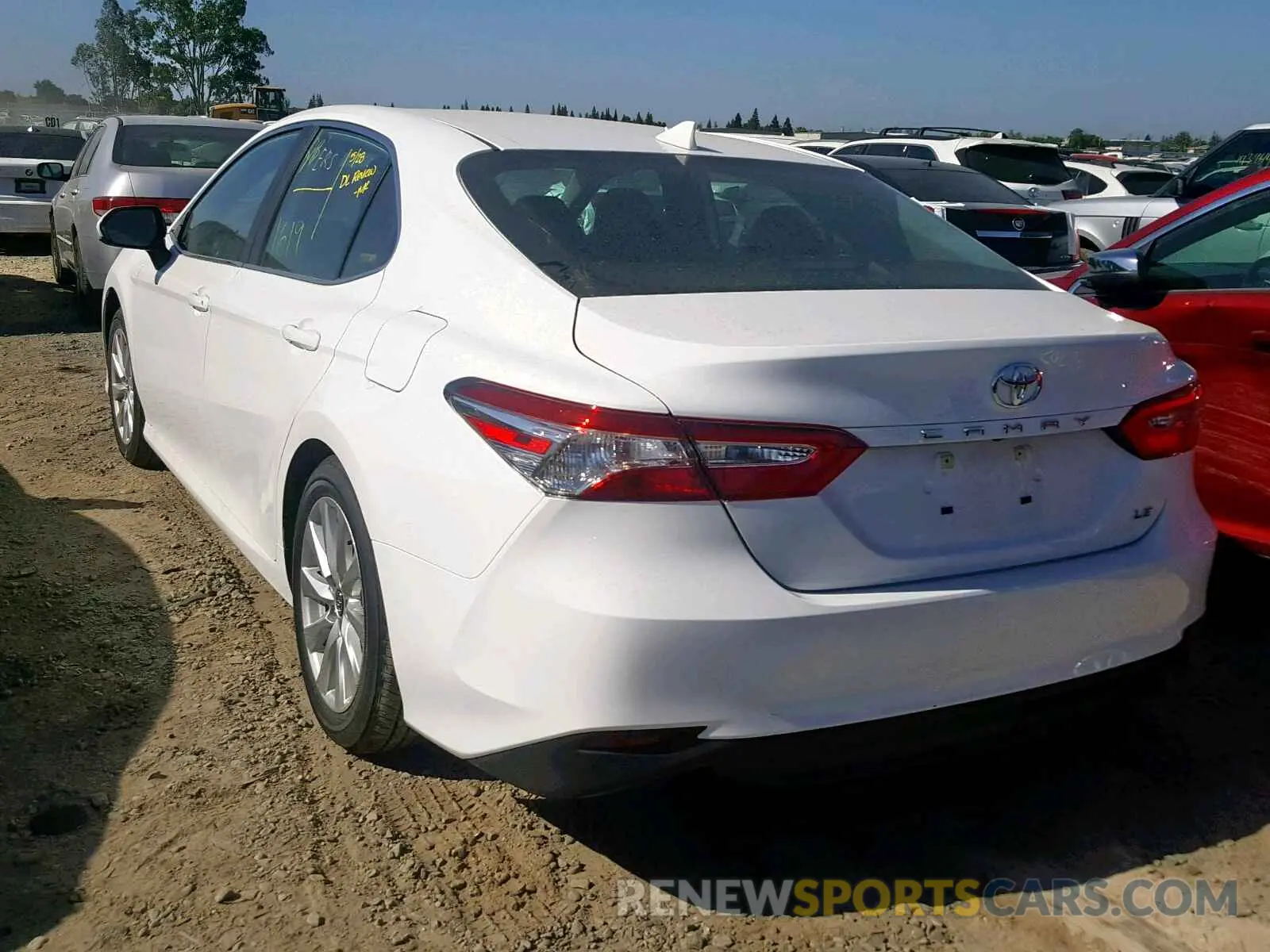 3 Photograph of a damaged car 4T1B11HKXKU243176 TOYOTA CAMRY 2019