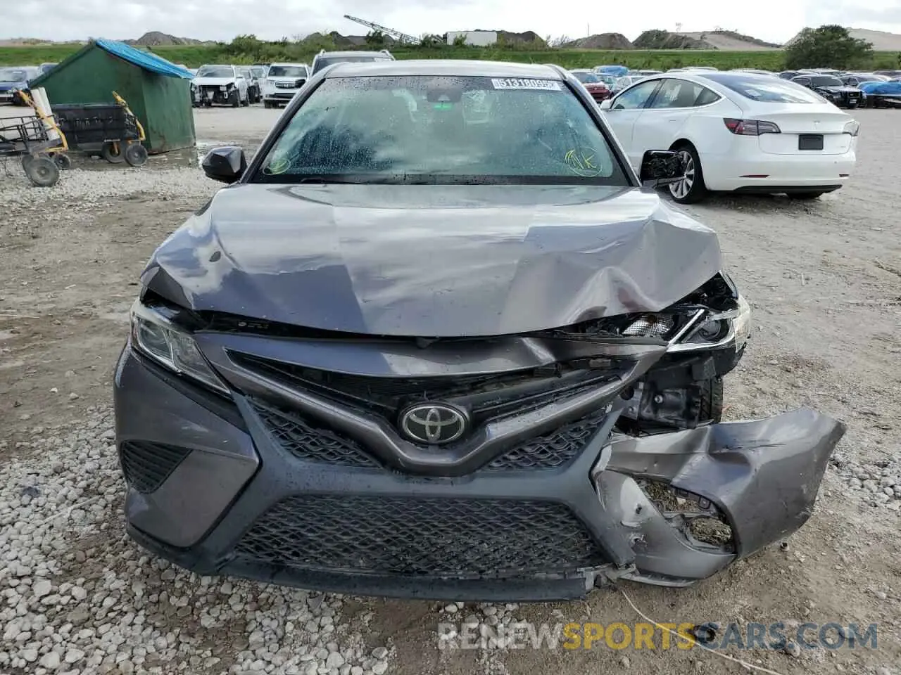 5 Photograph of a damaged car 4T1B11HKXKU245428 TOYOTA CAMRY 2019