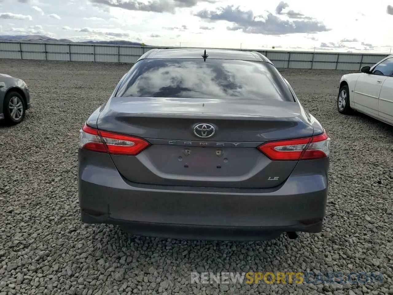 6 Фотография поврежденного автомобиля 4T1B11HKXKU249995 TOYOTA CAMRY 2019