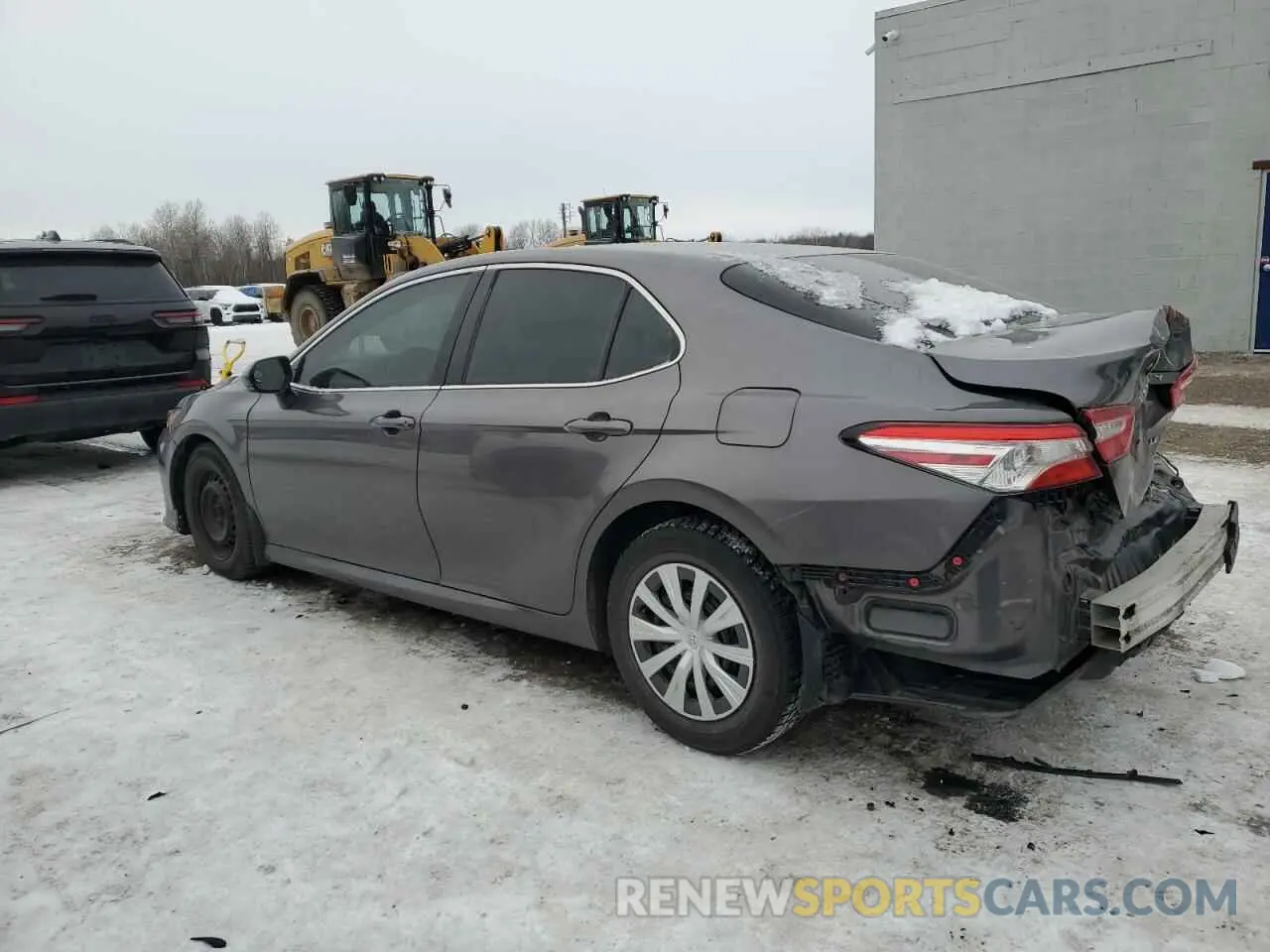 2 Photograph of a damaged car 4T1B11HKXKU250516 TOYOTA CAMRY 2019