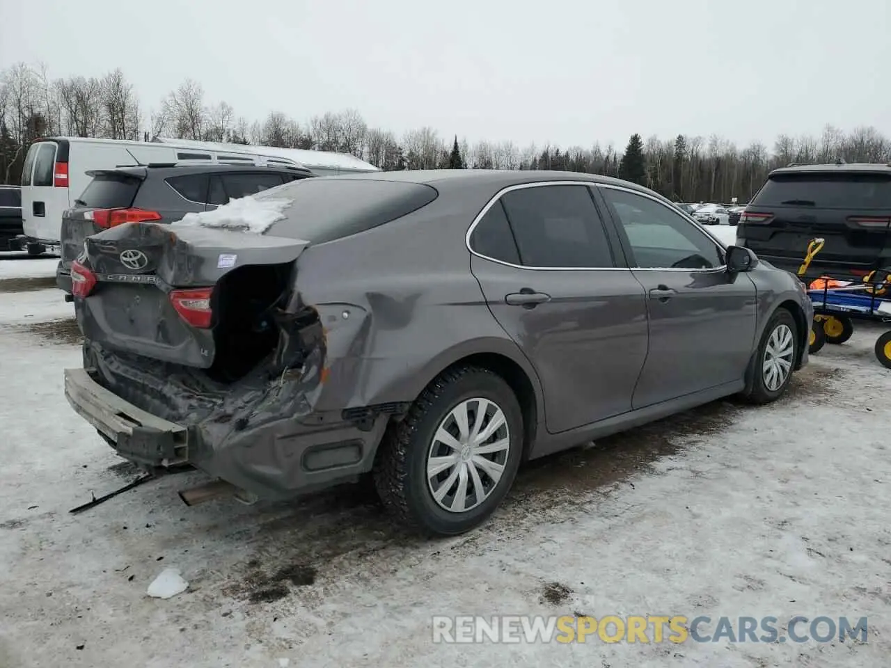 3 Photograph of a damaged car 4T1B11HKXKU250516 TOYOTA CAMRY 2019