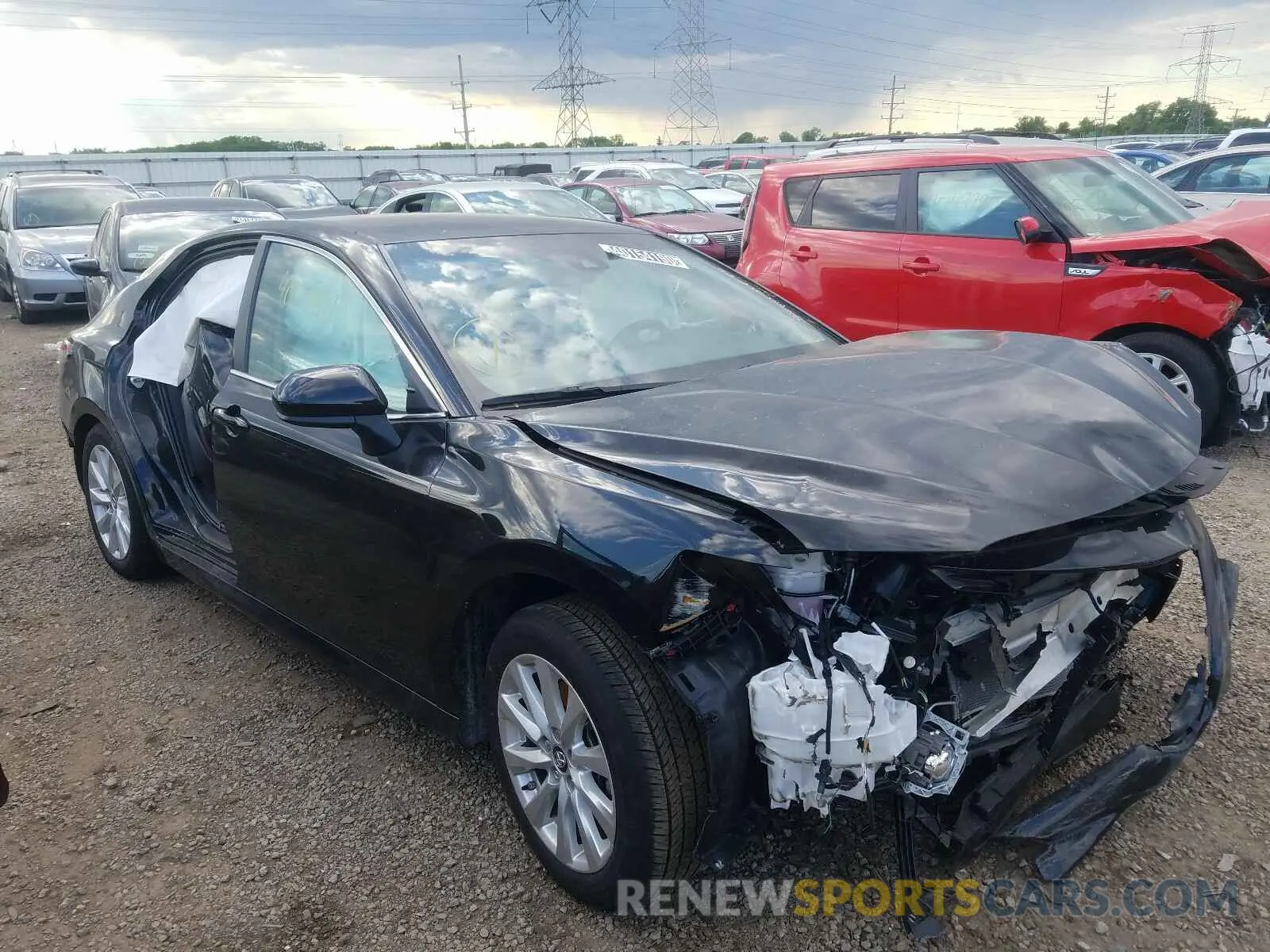 1 Photograph of a damaged car 4T1B11HKXKU255344 TOYOTA CAMRY 2019