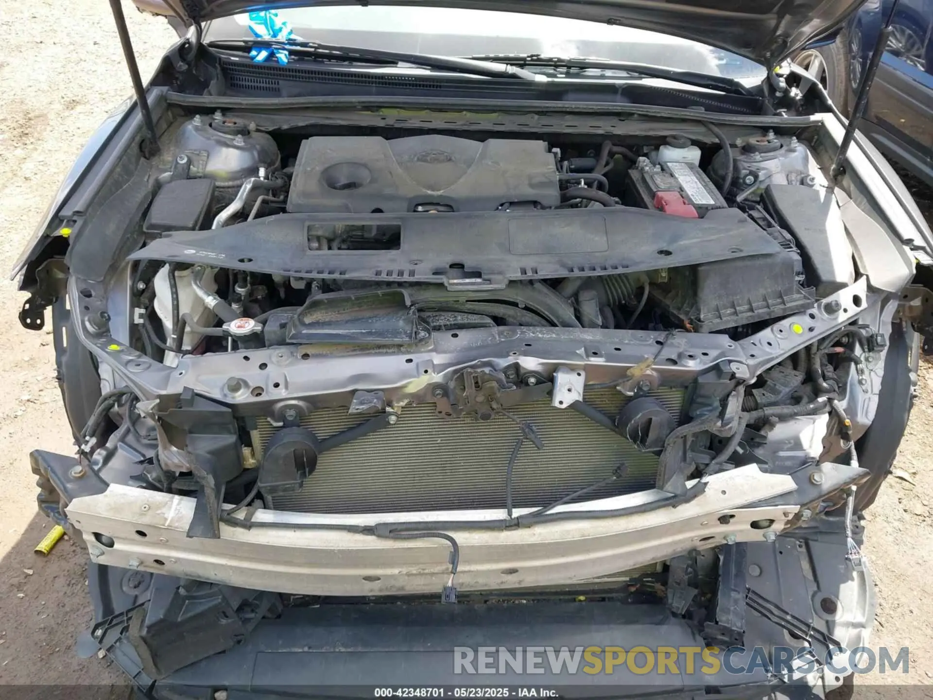 10 Фотография поврежденного автомобиля 4T1B11HKXKU261063 TOYOTA CAMRY 2019