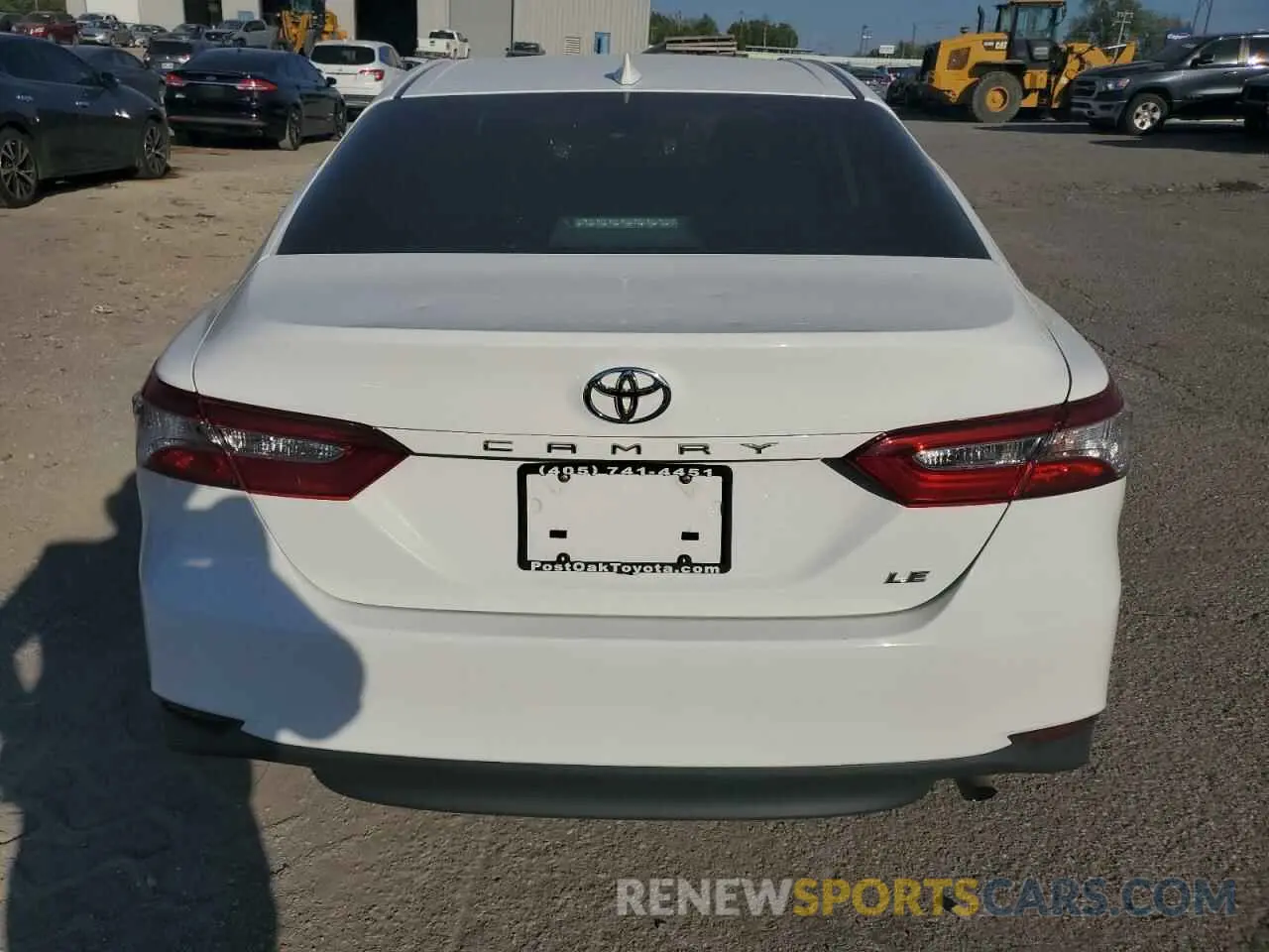 6 Photograph of a damaged car 4T1B11HKXKU261645 TOYOTA CAMRY 2019
