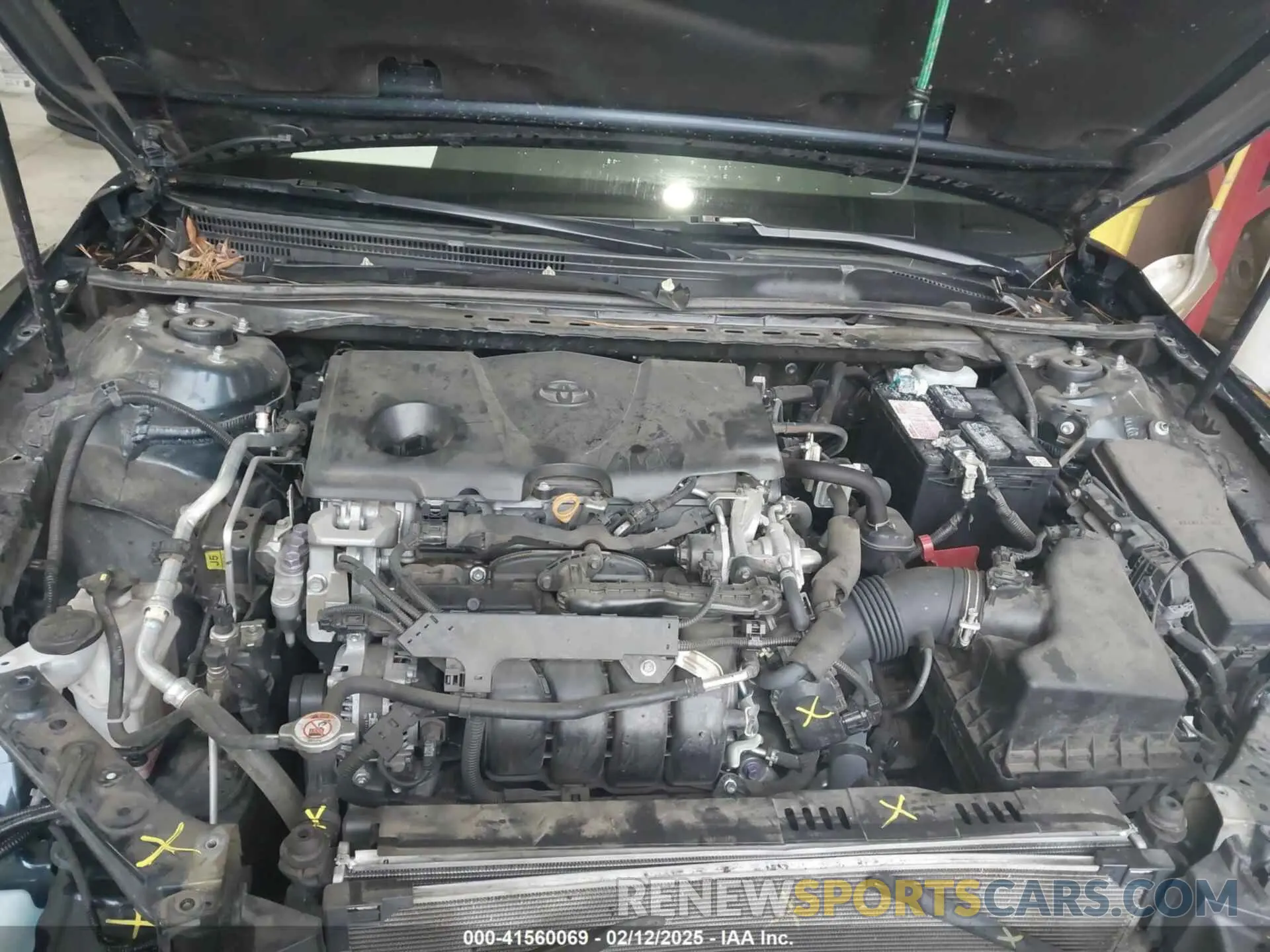 10 Photograph of a damaged car 4T1B11HKXKU264268 TOYOTA CAMRY 2019