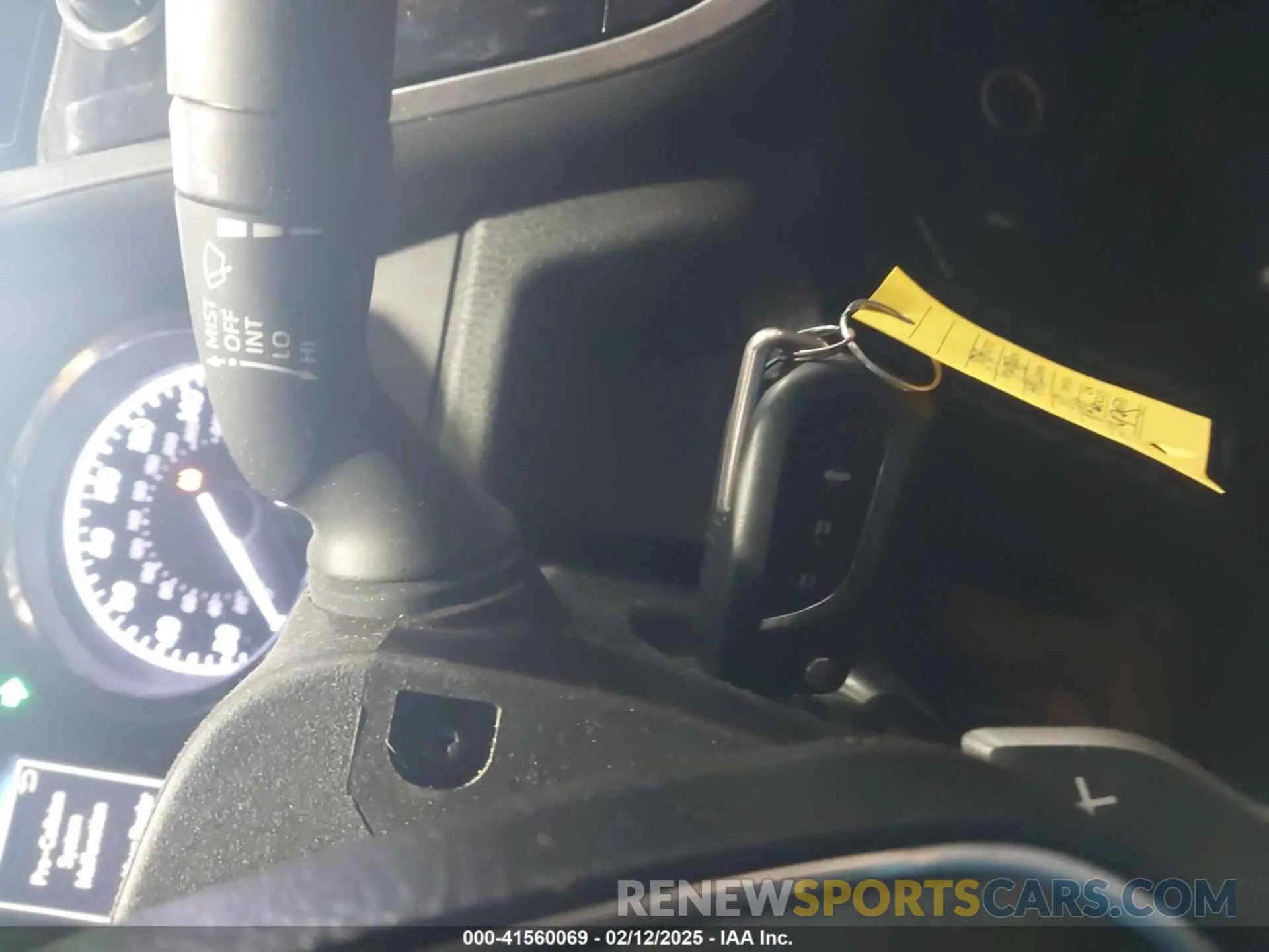 11 Photograph of a damaged car 4T1B11HKXKU264268 TOYOTA CAMRY 2019