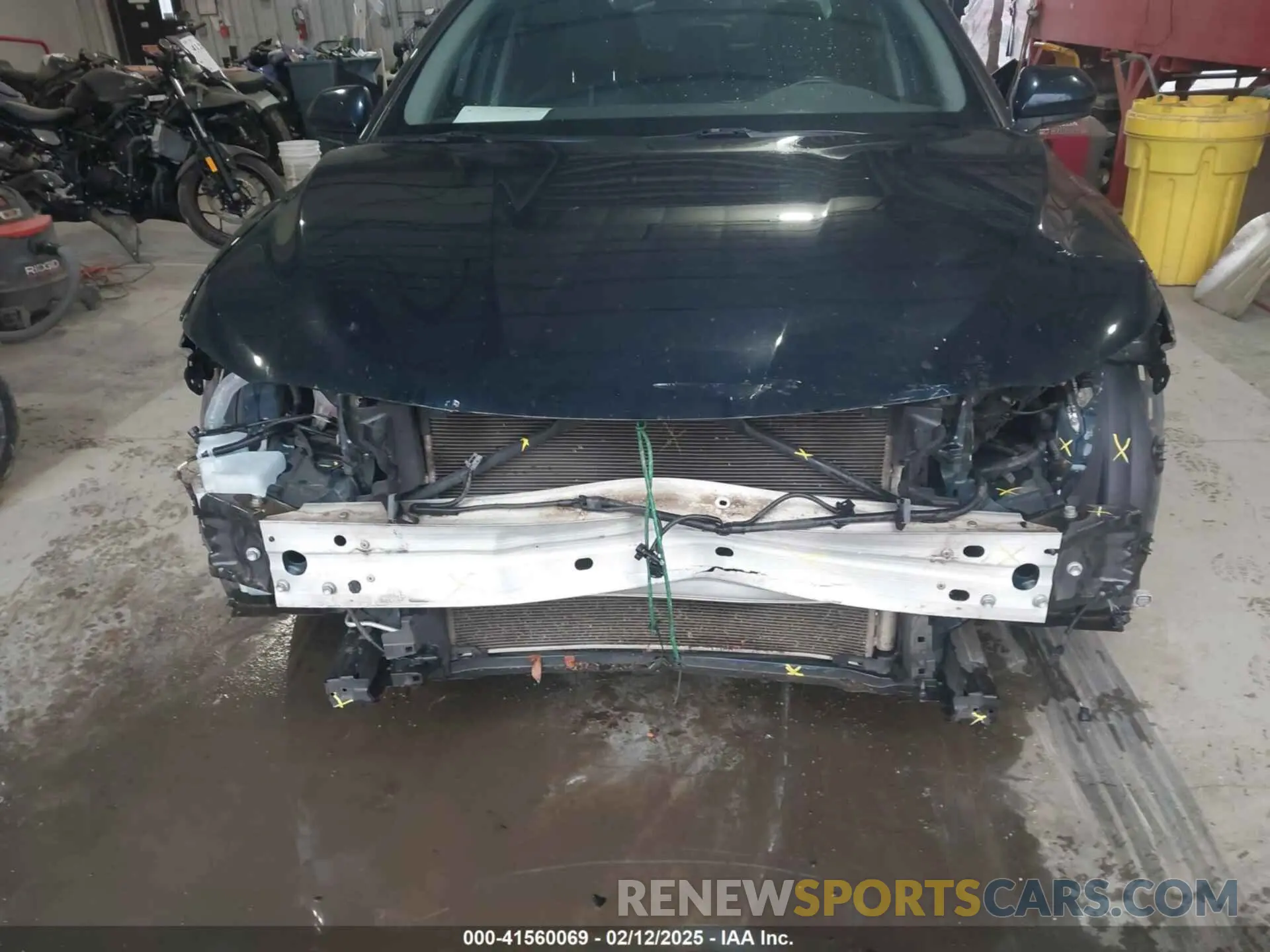 6 Photograph of a damaged car 4T1B11HKXKU264268 TOYOTA CAMRY 2019