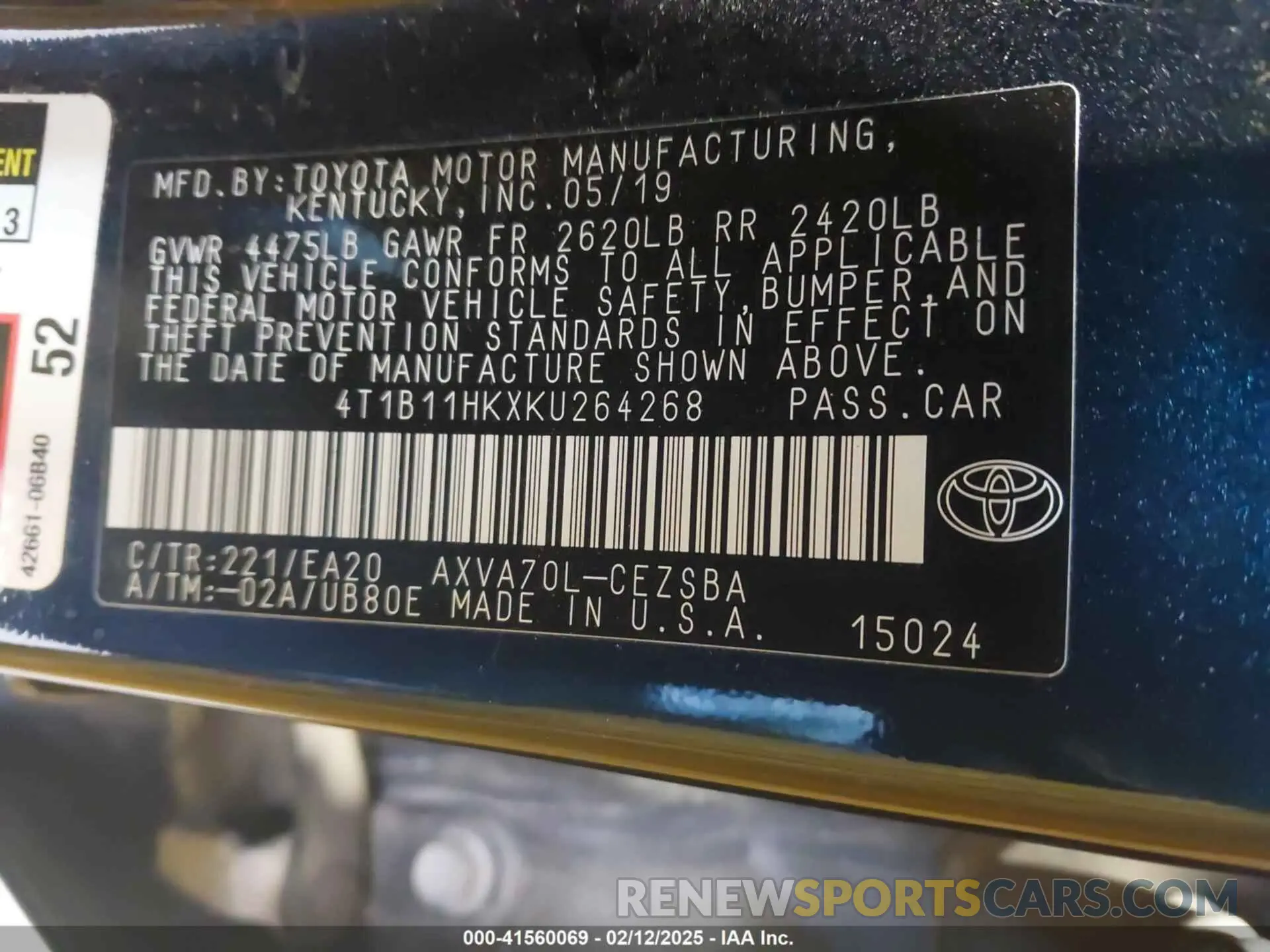 9 Photograph of a damaged car 4T1B11HKXKU264268 TOYOTA CAMRY 2019