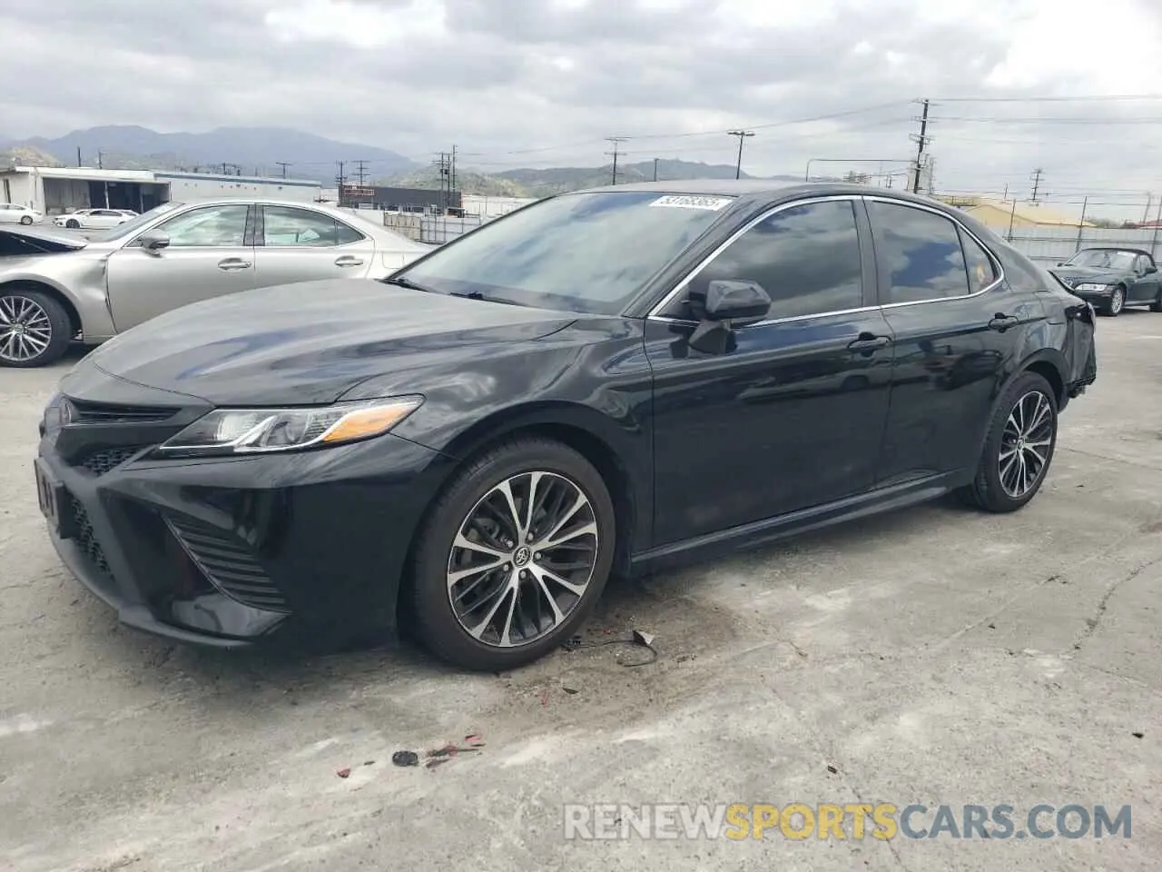 1 Фотография поврежденного автомобиля 4T1B11HKXKU274976 TOYOTA CAMRY 2019