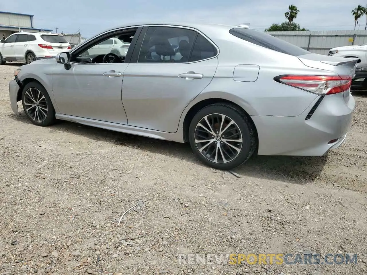 2 Фотография поврежденного автомобиля 4T1B11HKXKU279482 TOYOTA CAMRY 2019