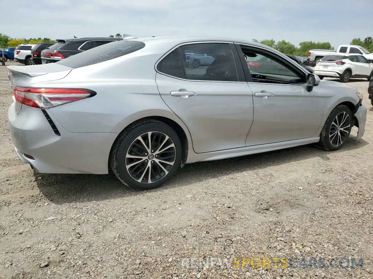 3 Фотография поврежденного автомобиля 4T1B11HKXKU279482 TOYOTA CAMRY 2019