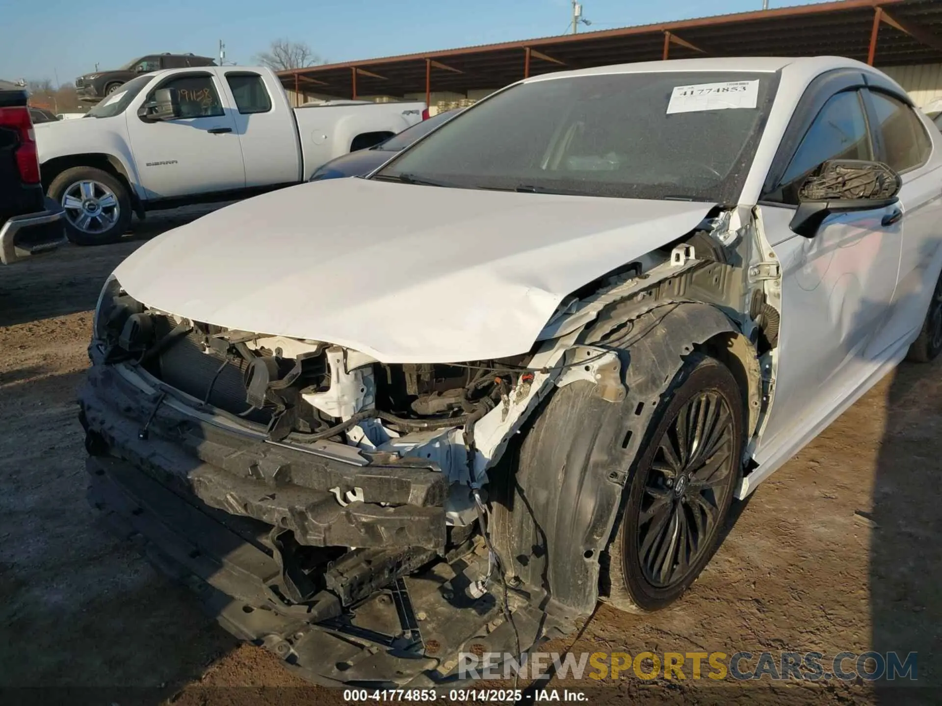 6 Photograph of a damaged car 4T1B11HKXKU286786 TOYOTA CAMRY 2019