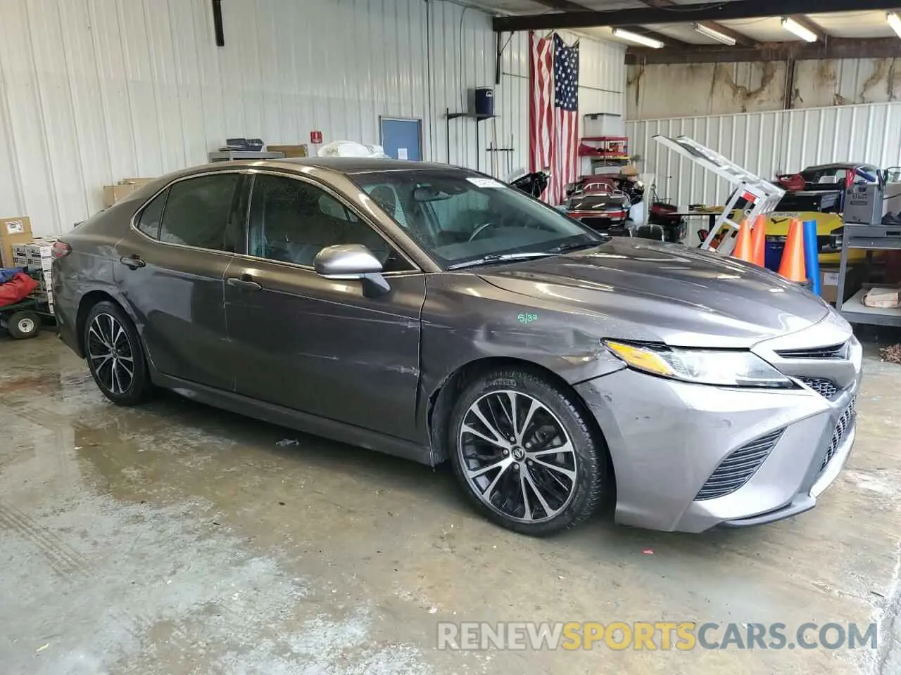 4 Фотография поврежденного автомобиля 4T1B11HKXKU684144 TOYOTA CAMRY 2019