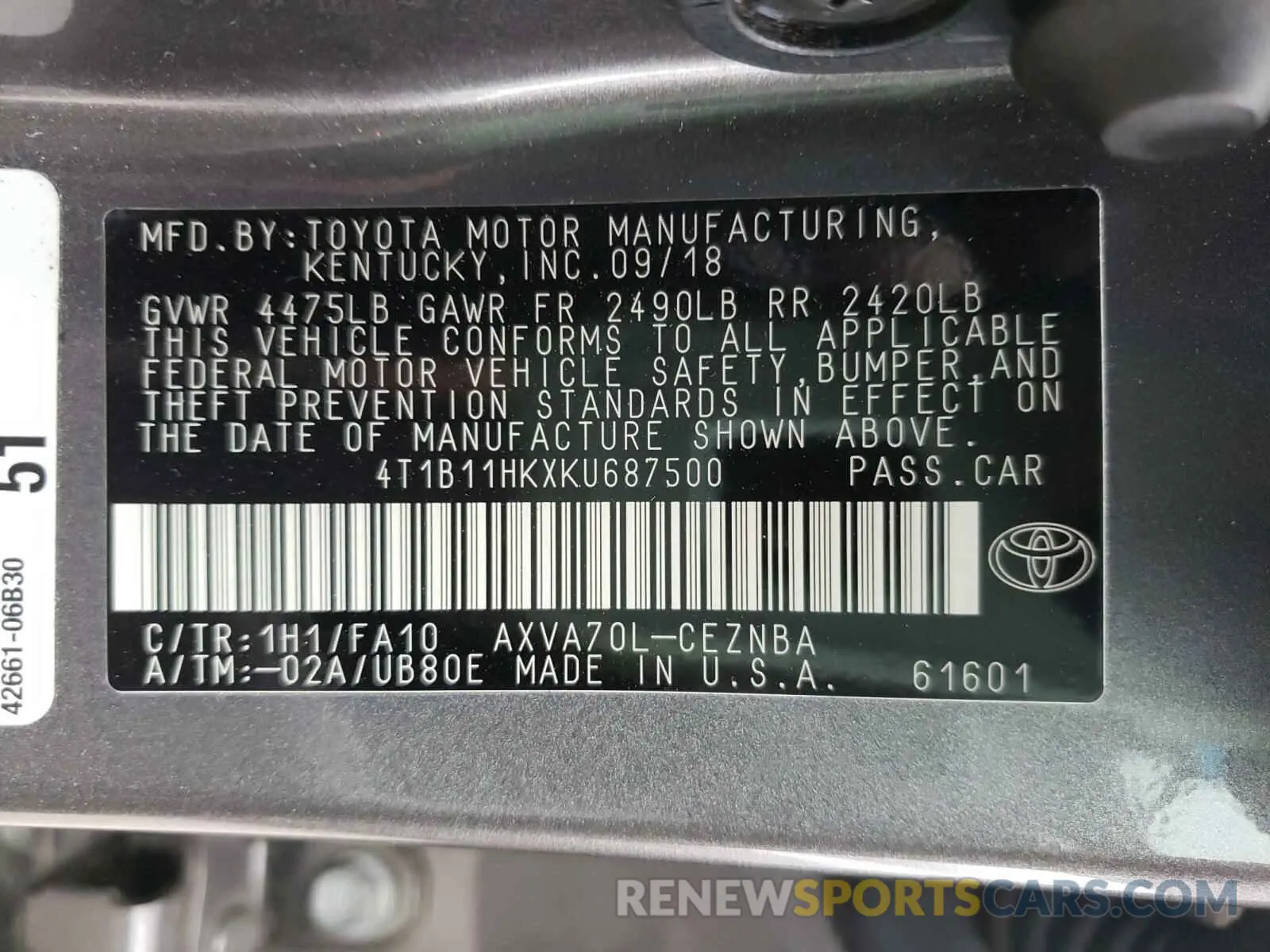 10 Photograph of a damaged car 4T1B11HKXKU687500 TOYOTA CAMRY 2019