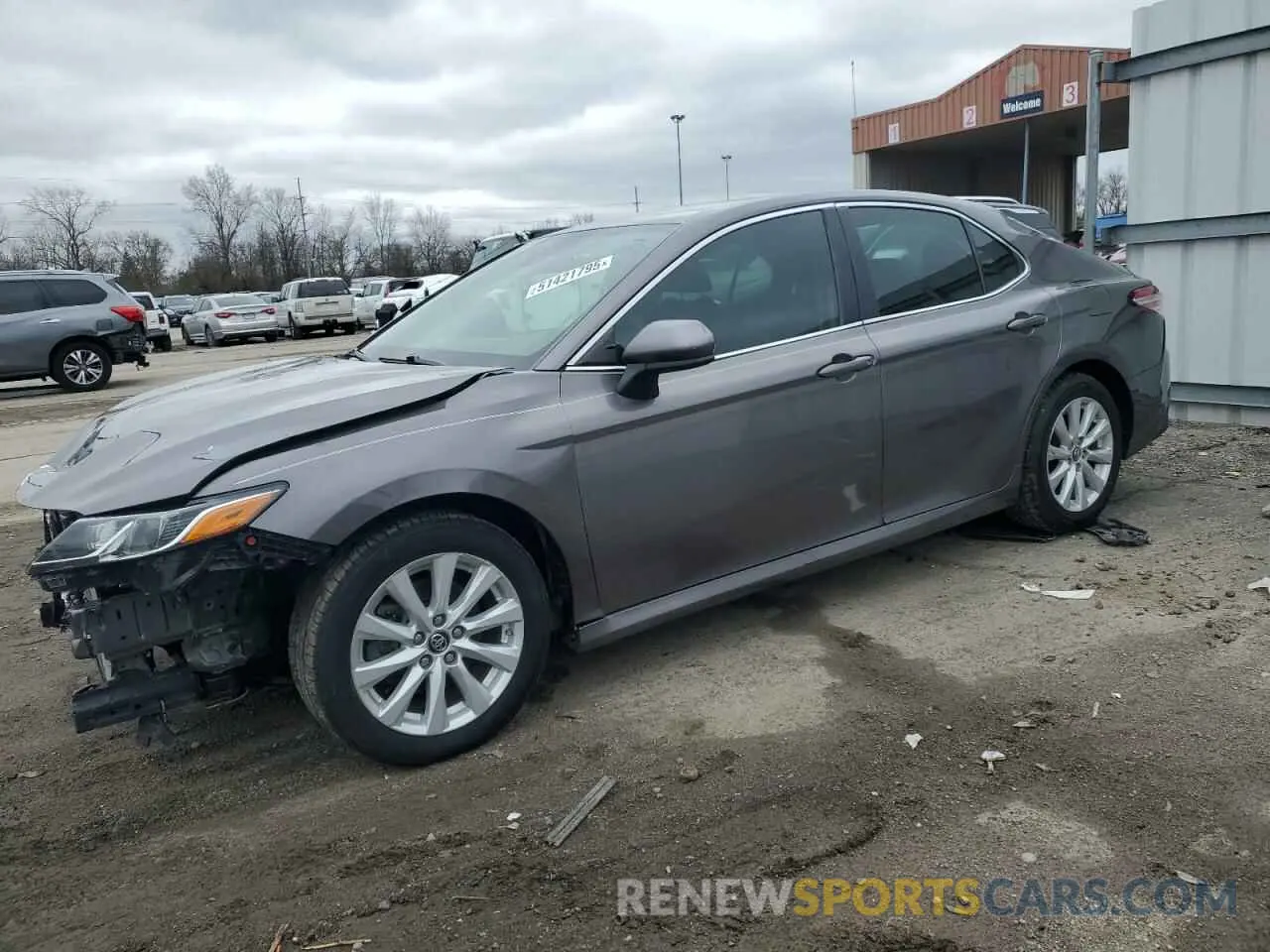 1 Photograph of a damaged car 4T1B11HKXKU690106 TOYOTA CAMRY 2019