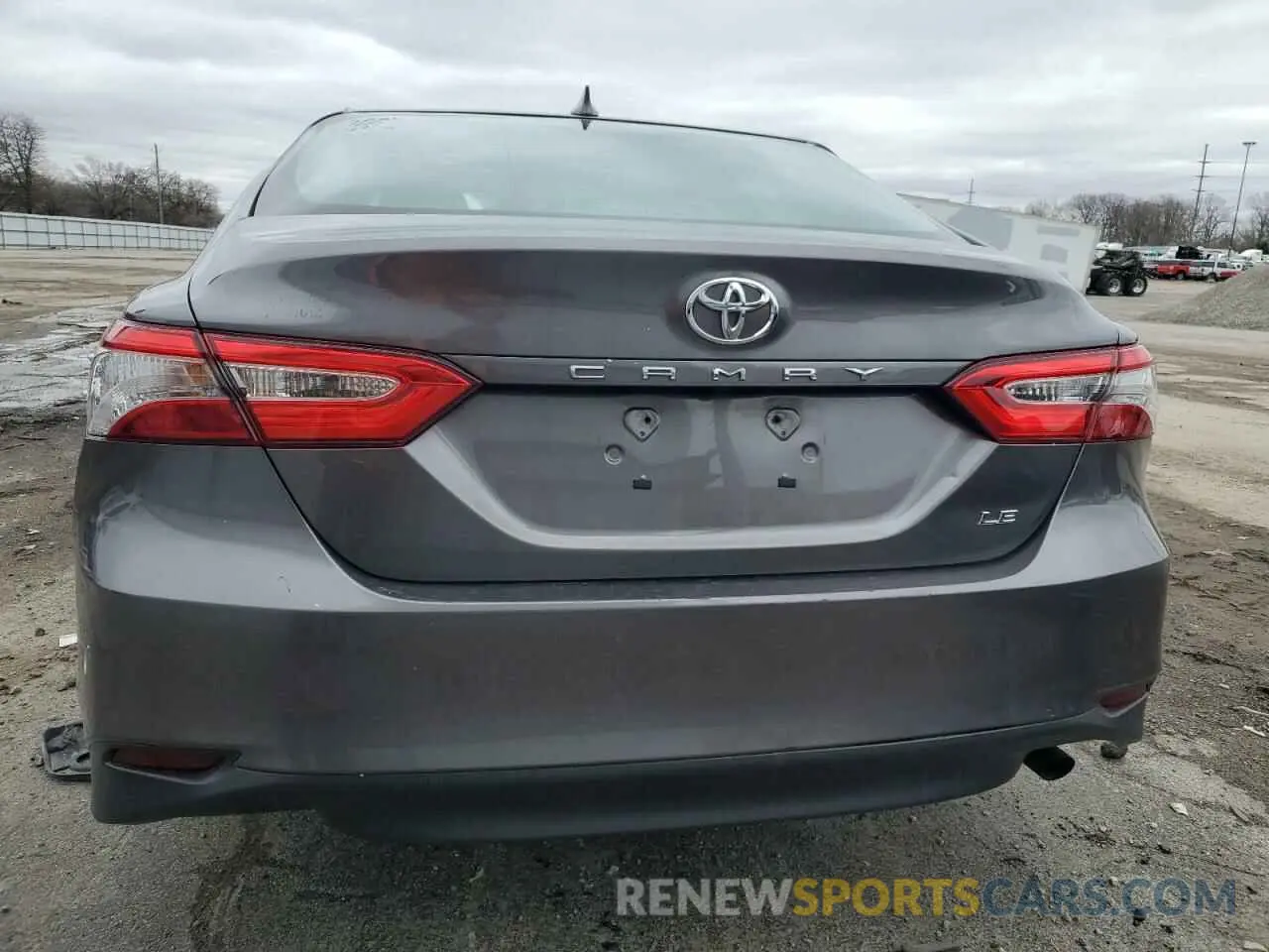 6 Photograph of a damaged car 4T1B11HKXKU690106 TOYOTA CAMRY 2019