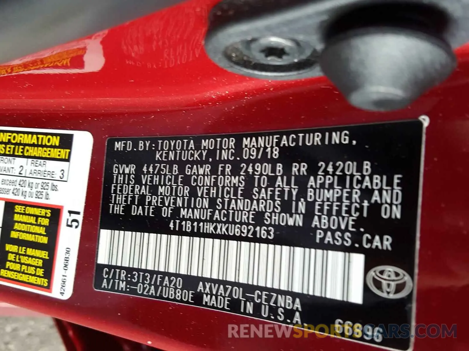 10 Photograph of a damaged car 4T1B11HKXKU692163 TOYOTA CAMRY 2019