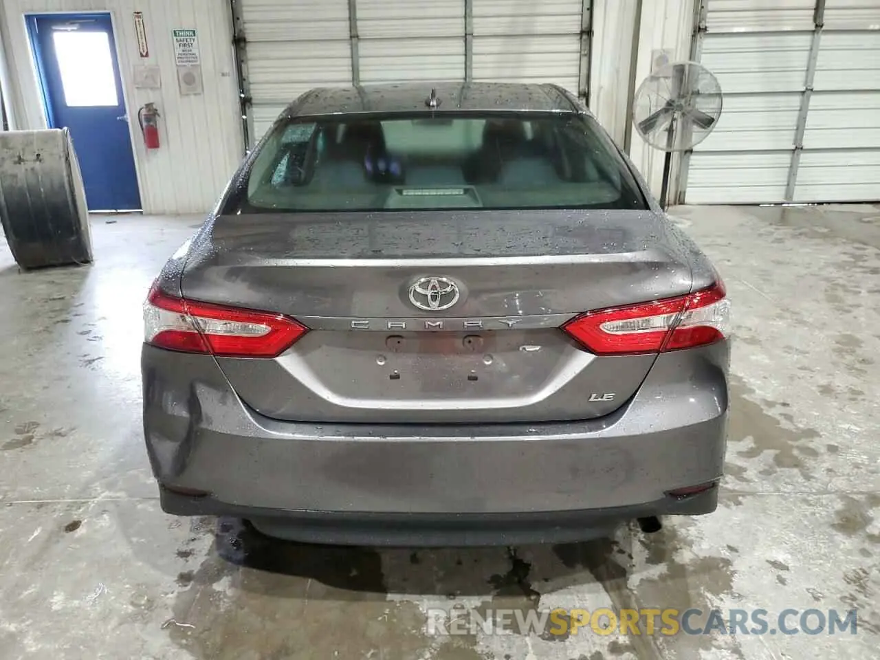 6 Фотография поврежденного автомобиля 4T1B11HKXKU695368 TOYOTA CAMRY 2019