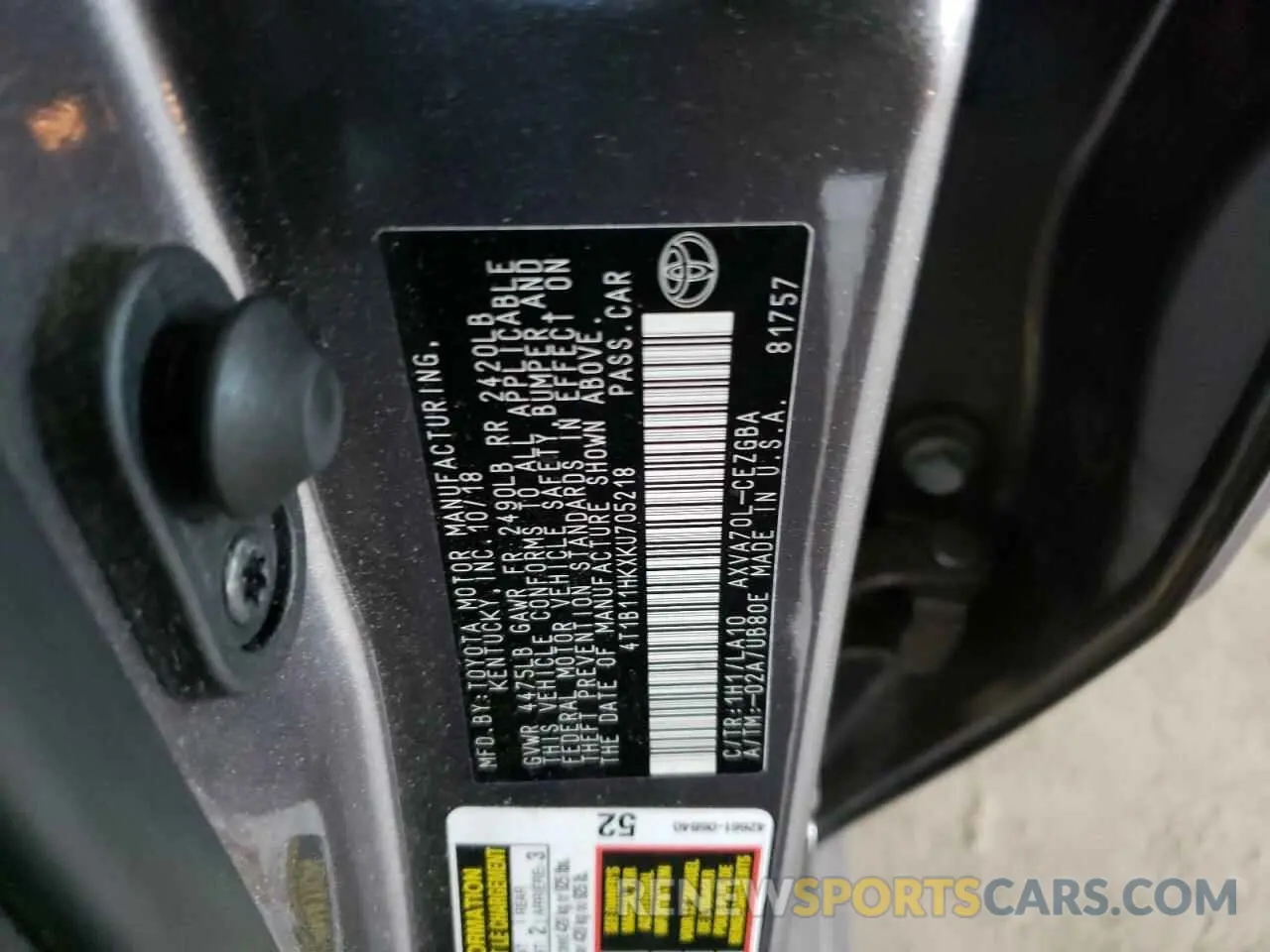 10 Фотография поврежденного автомобиля 4T1B11HKXKU705218 TOYOTA CAMRY 2019