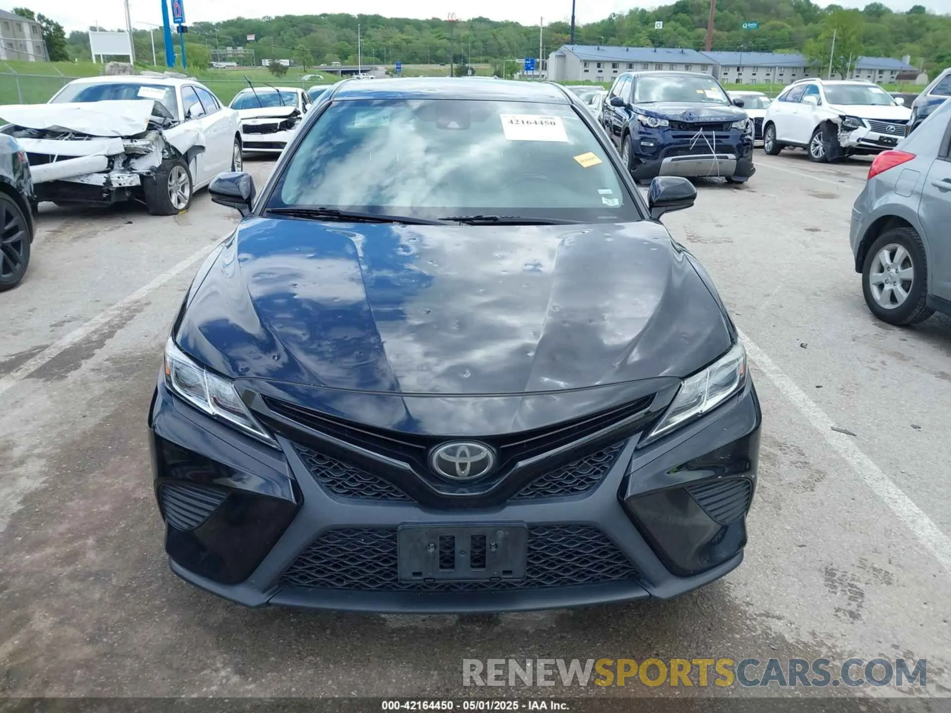 12 Фотография поврежденного автомобиля 4T1B11HKXKU741748 TOYOTA CAMRY 2019