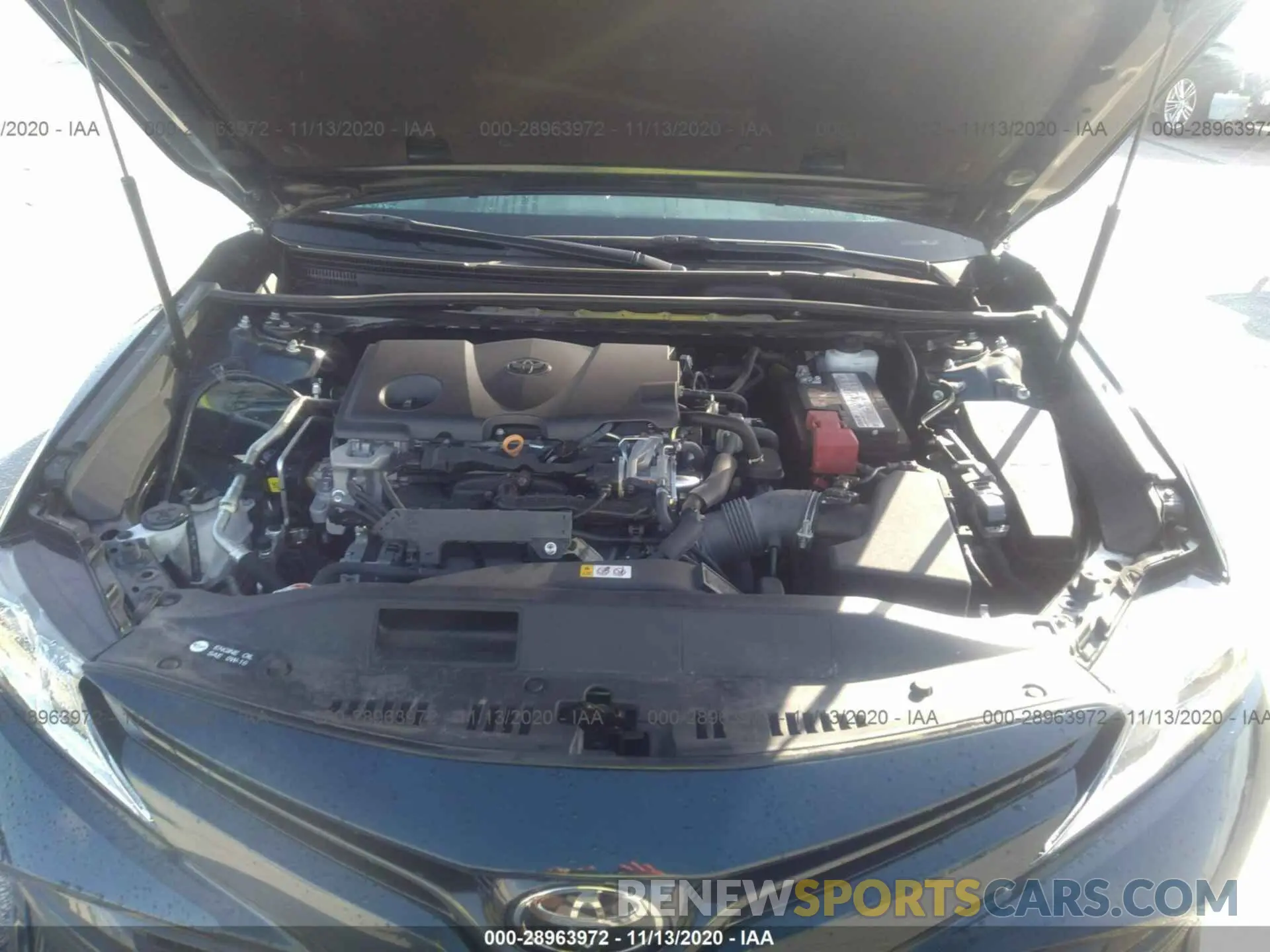 10 Photograph of a damaged car 4T1B11HKXKU745766 TOYOTA CAMRY 2019