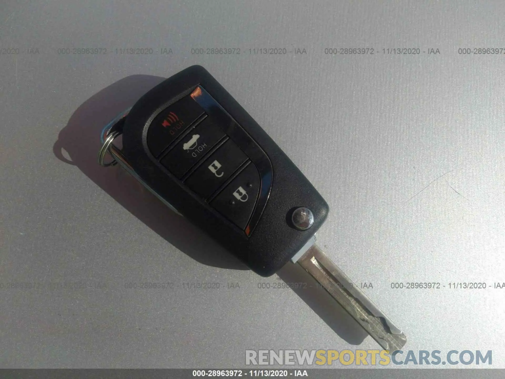 11 Photograph of a damaged car 4T1B11HKXKU745766 TOYOTA CAMRY 2019