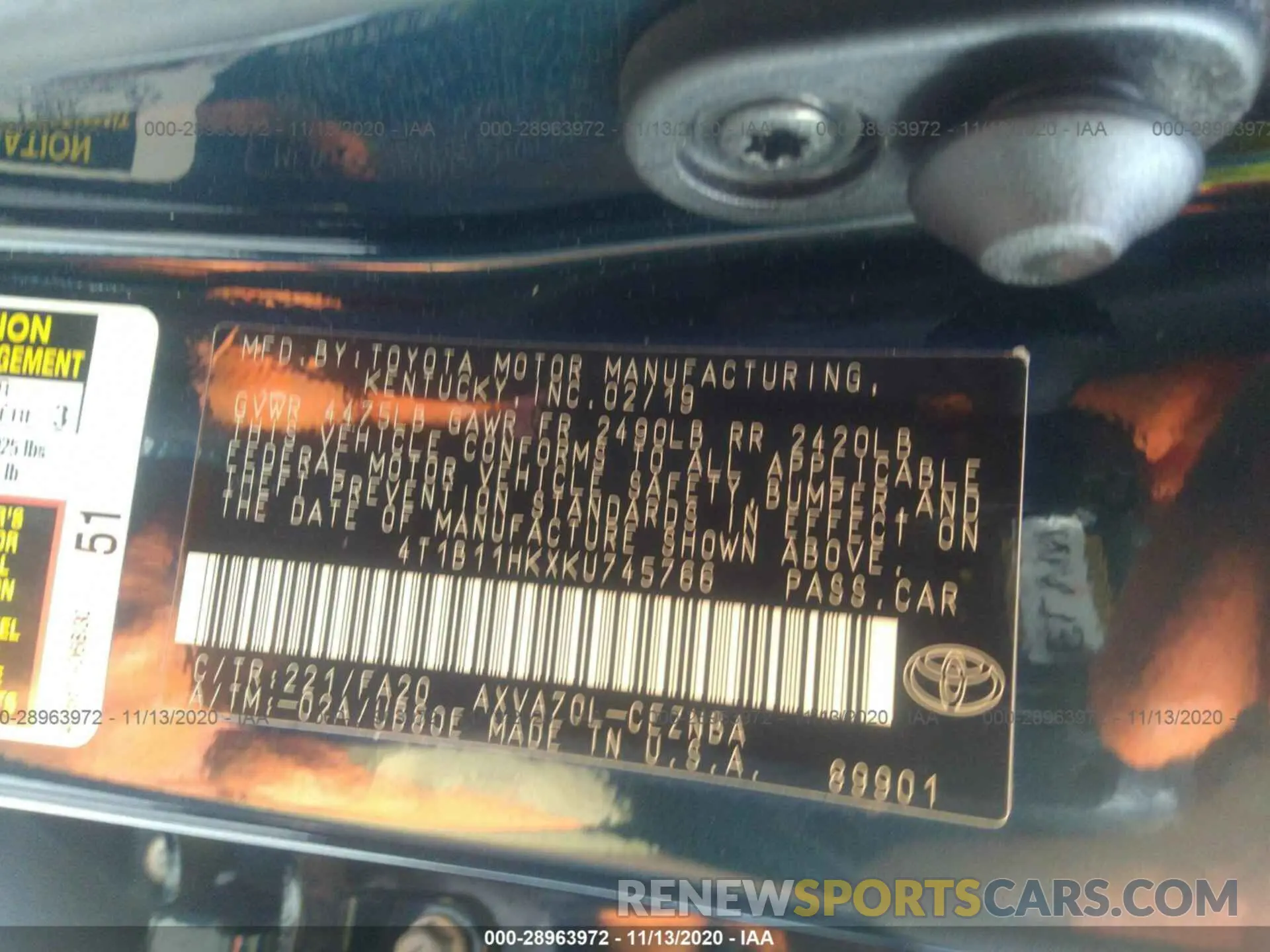 9 Photograph of a damaged car 4T1B11HKXKU745766 TOYOTA CAMRY 2019