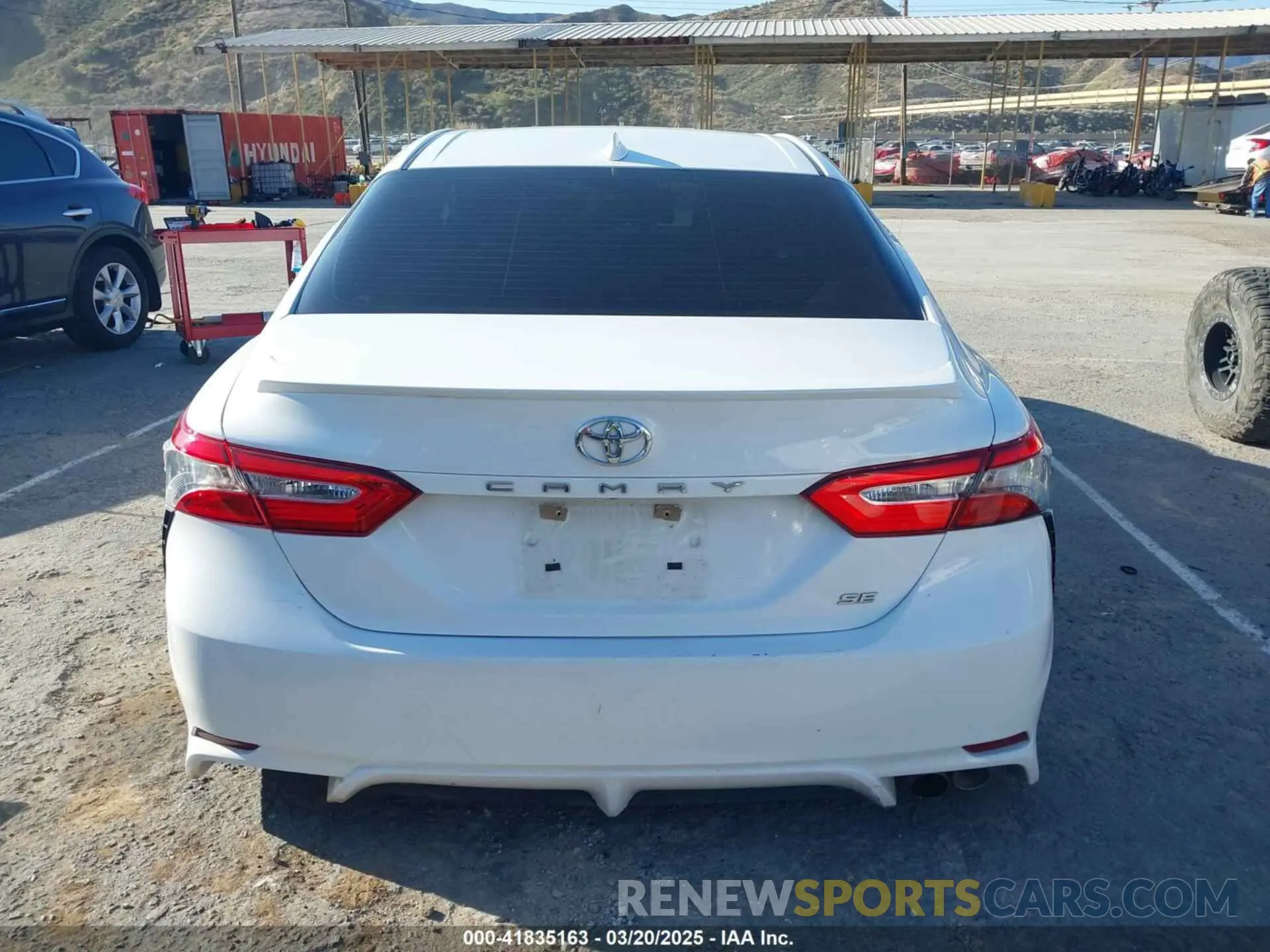 16 Фотография поврежденного автомобиля 4T1B11HKXKU757187 TOYOTA CAMRY 2019