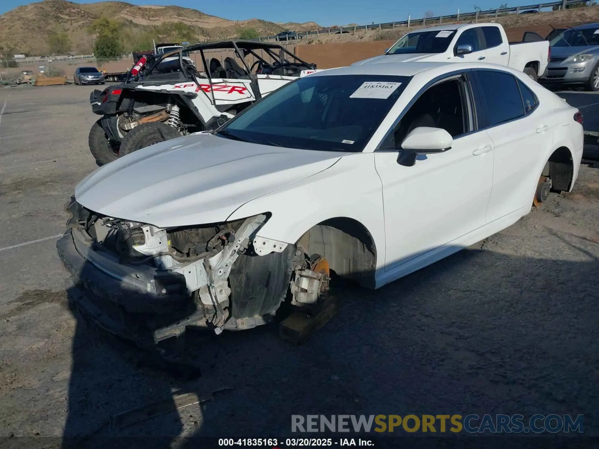 2 Фотография поврежденного автомобиля 4T1B11HKXKU757187 TOYOTA CAMRY 2019
