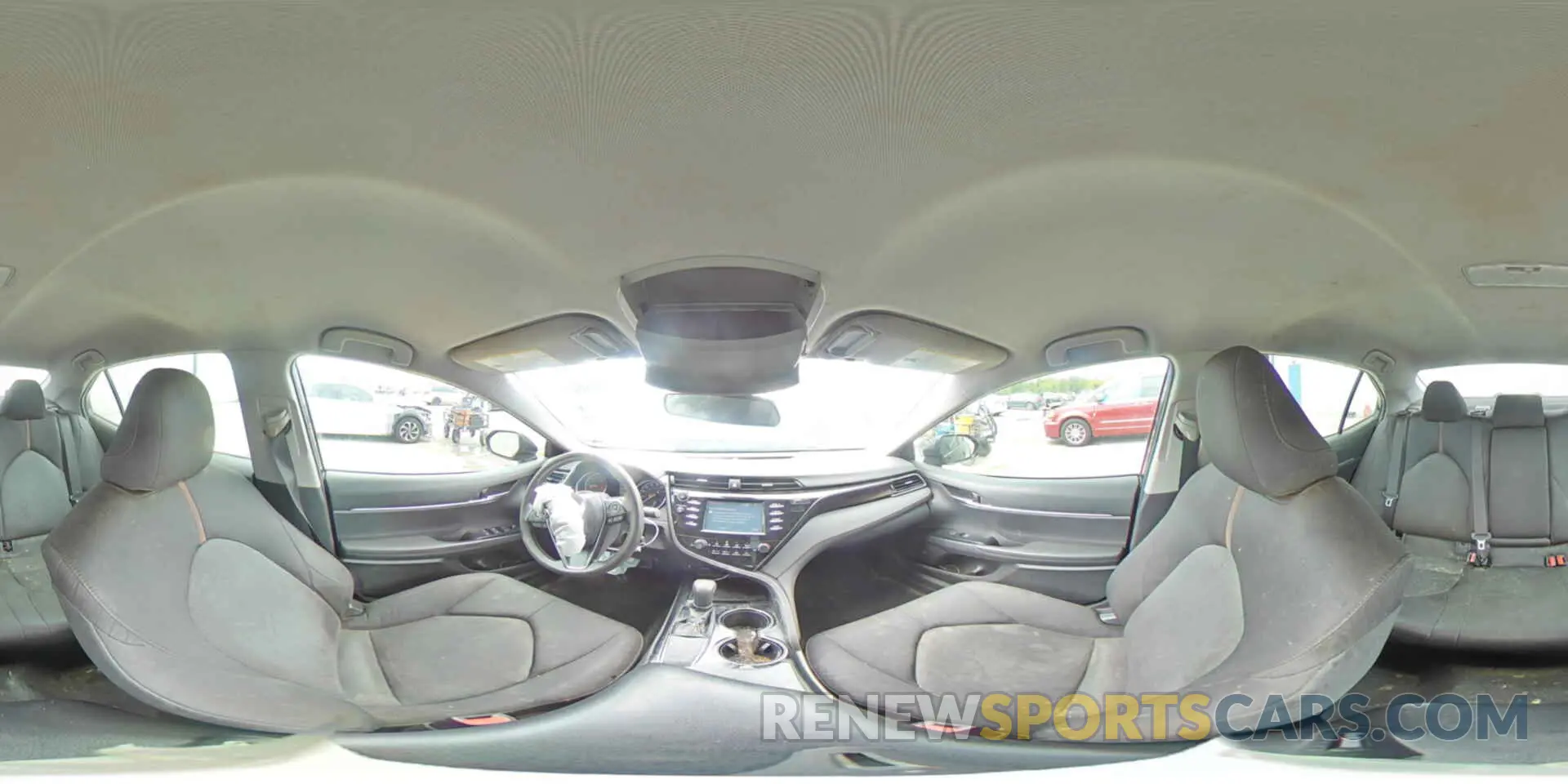 14 Photograph of a damaged car 4T1B11HKXKU769744 TOYOTA CAMRY 2019