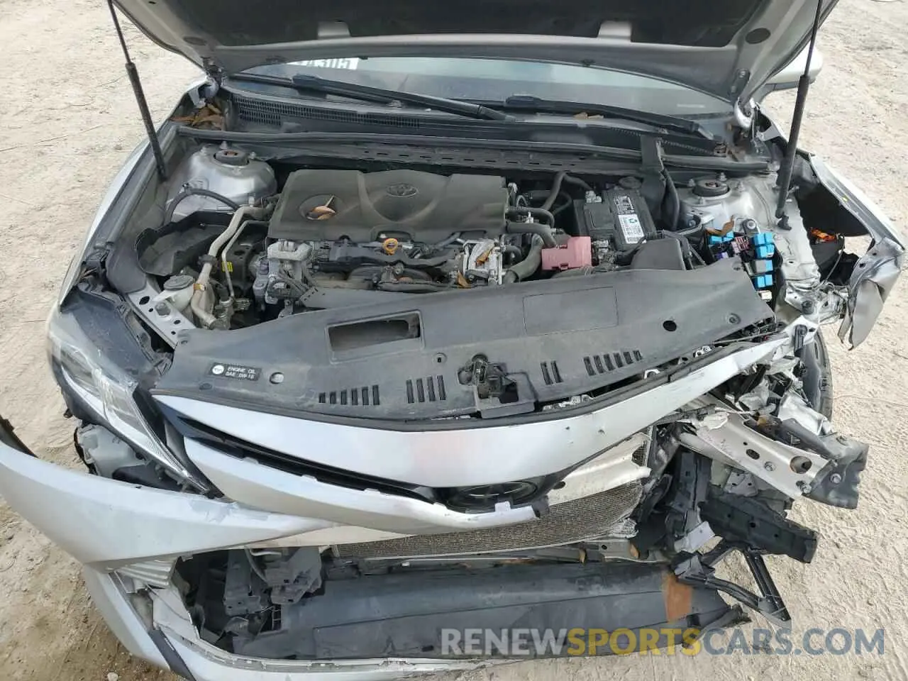 11 Photograph of a damaged car 4T1B11HKXKU769825 TOYOTA CAMRY 2019