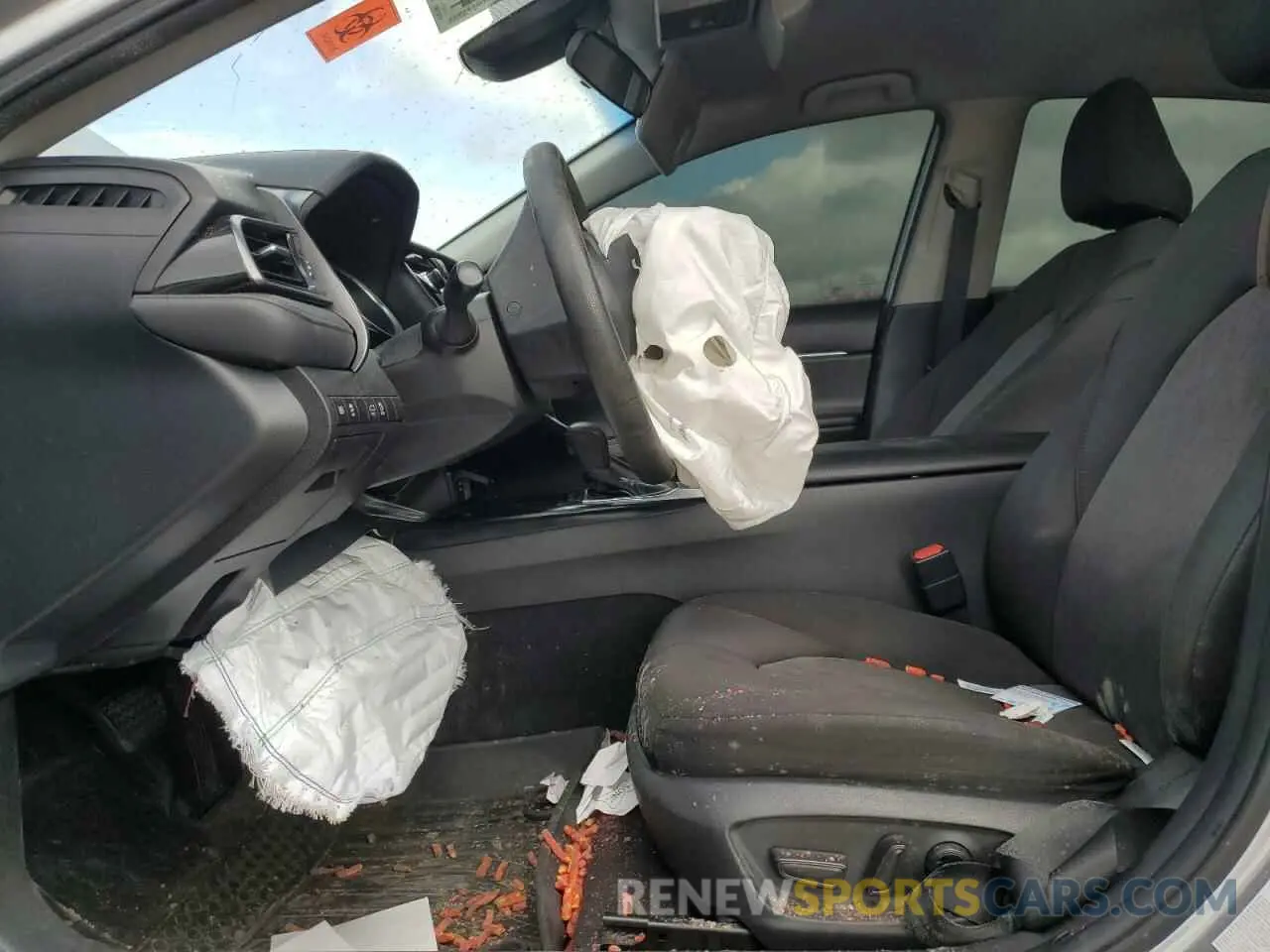 7 Photograph of a damaged car 4T1B11HKXKU769825 TOYOTA CAMRY 2019