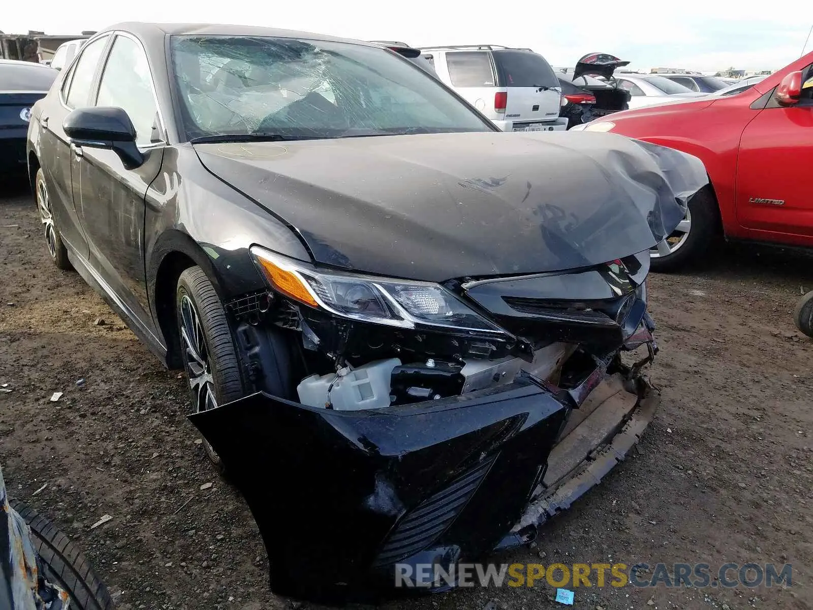 1 Photograph of a damaged car 4T1B11HKXKU771560 TOYOTA CAMRY 2019